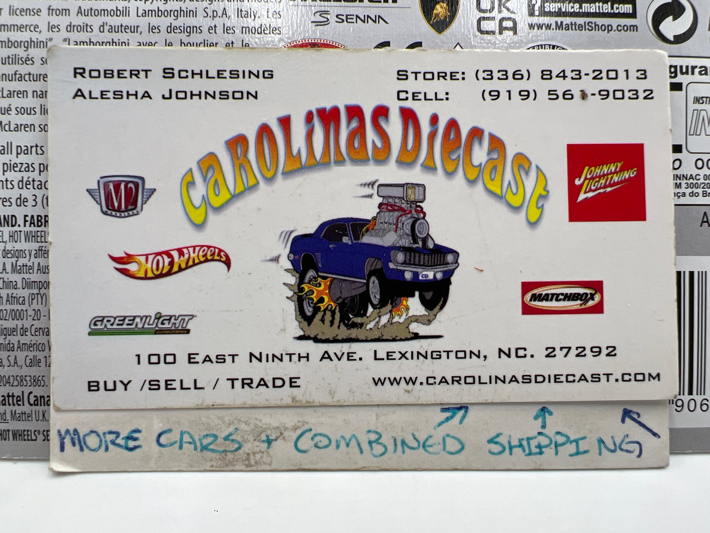 Hot Wheels Premium Exotic Envy #4 16 Bugatti Chiron Blue