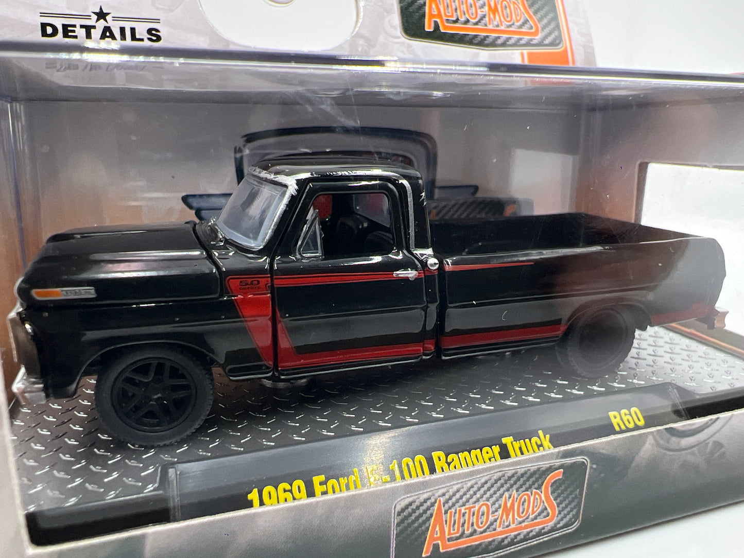 M2 Machines Auto Mods 1969 Ford F-100 Ranger Truck Black R60