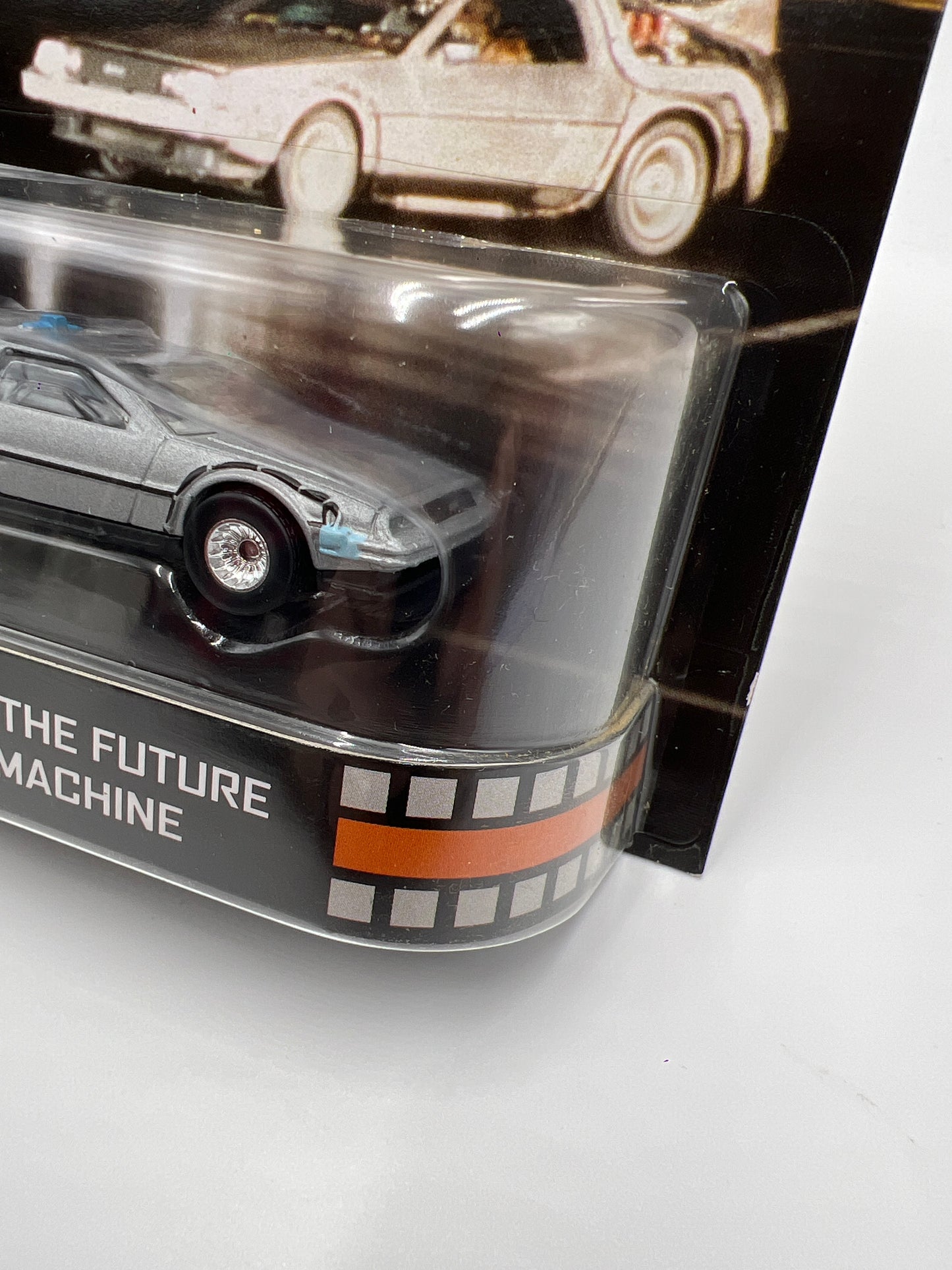 Hot Wheels Retro Entertainment Back To The Future Time Machine Silver W/Protector