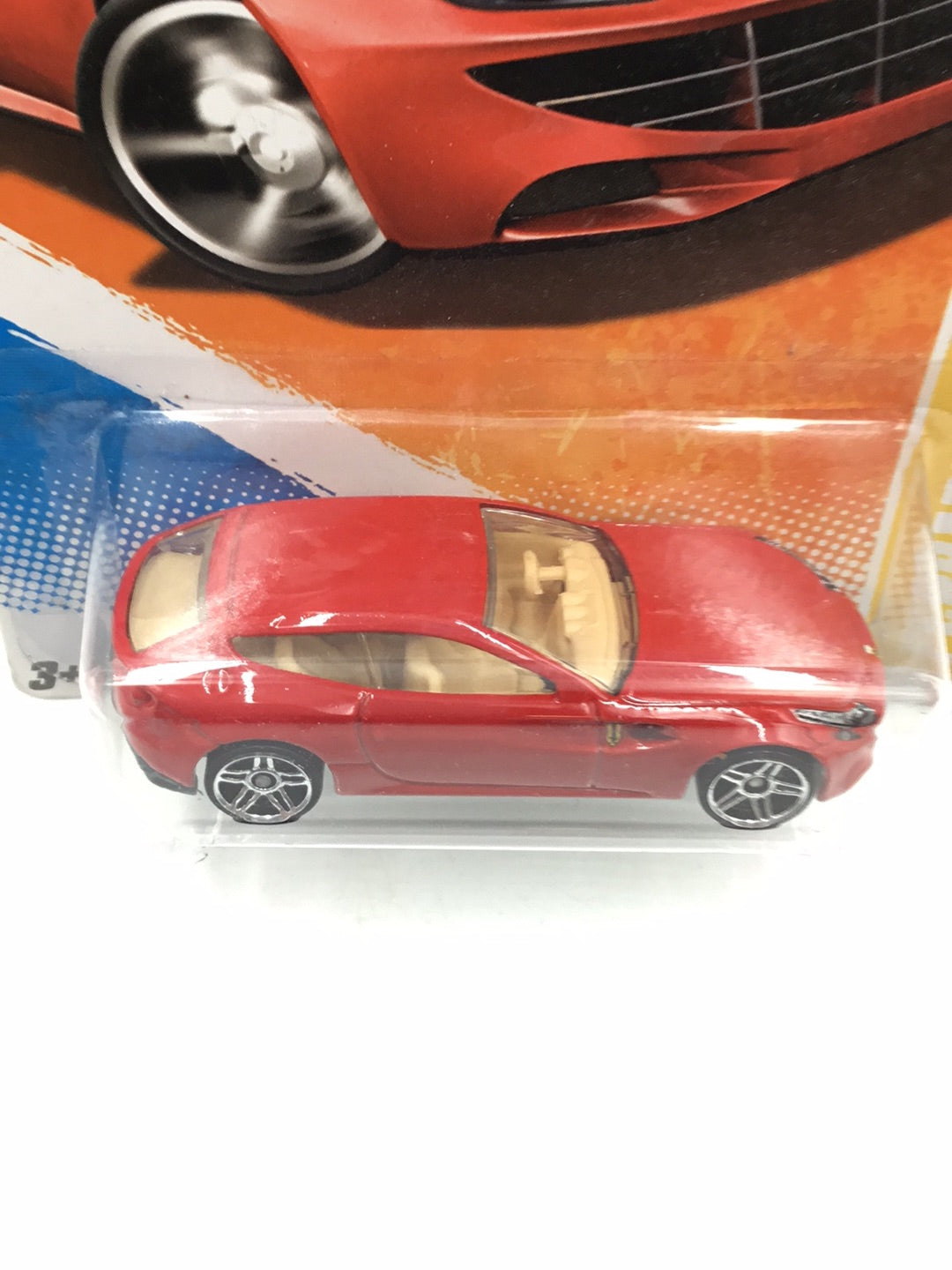 2011 Hot wheels #45 Ferrari FF Red