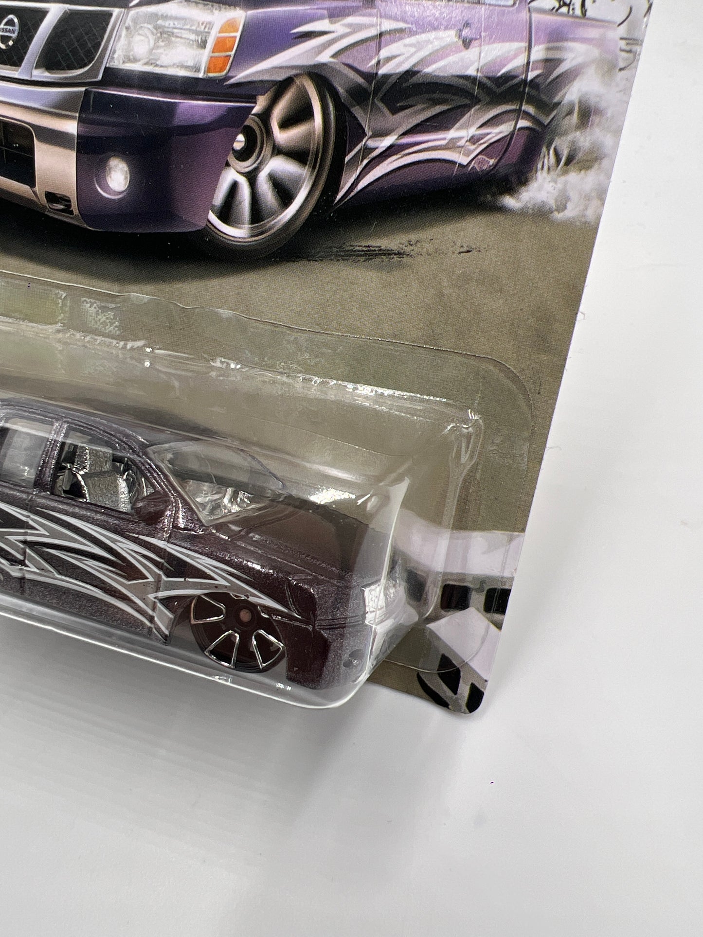 2016 Hot Wheels Walmart Exclusive Rad Trucks #5 Nissan Titan Purple/Silver 161K