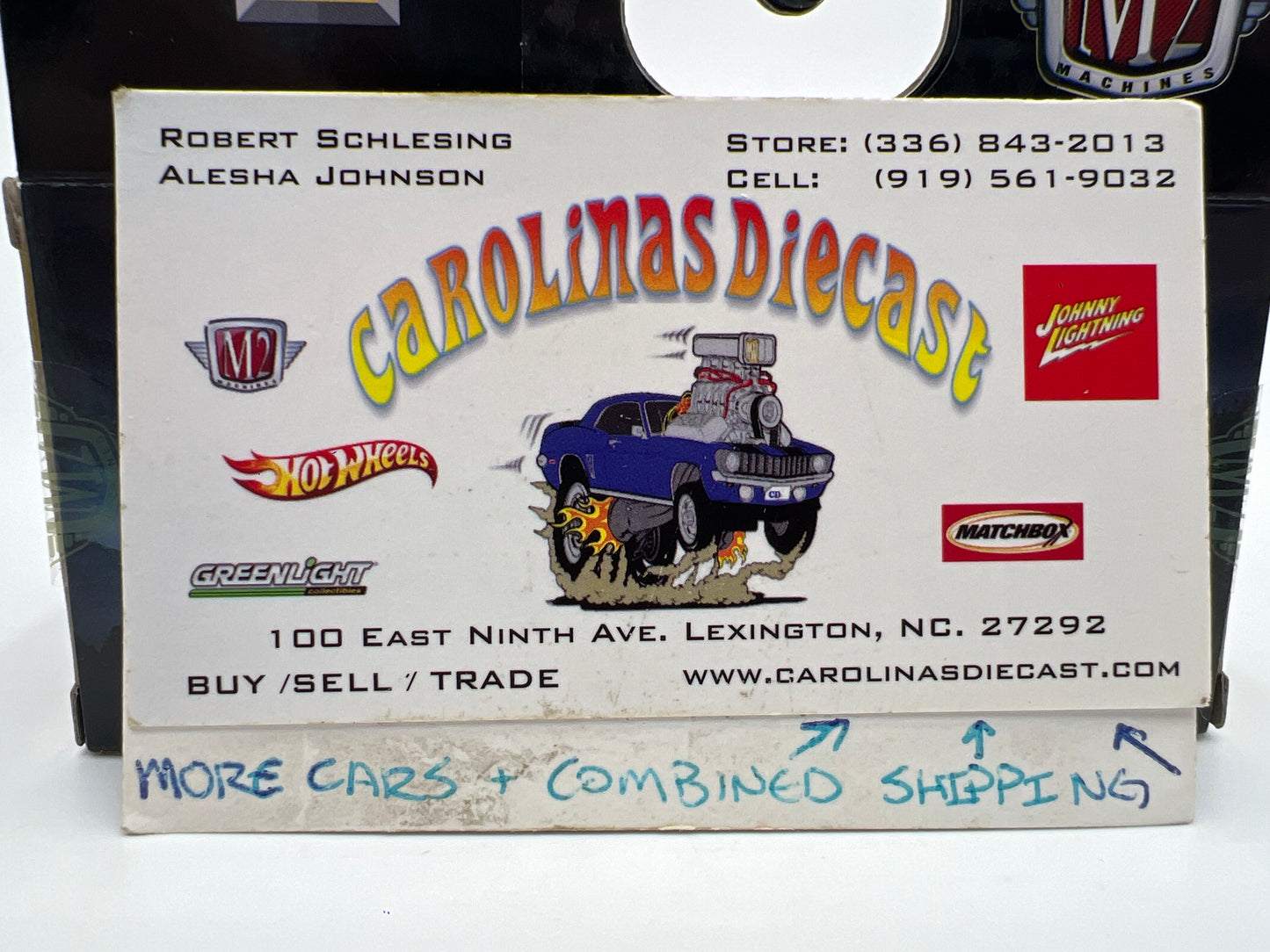 2025 M2 Machines 1993 Chevrolet Silverado 1500 4x4 White/Gold R90