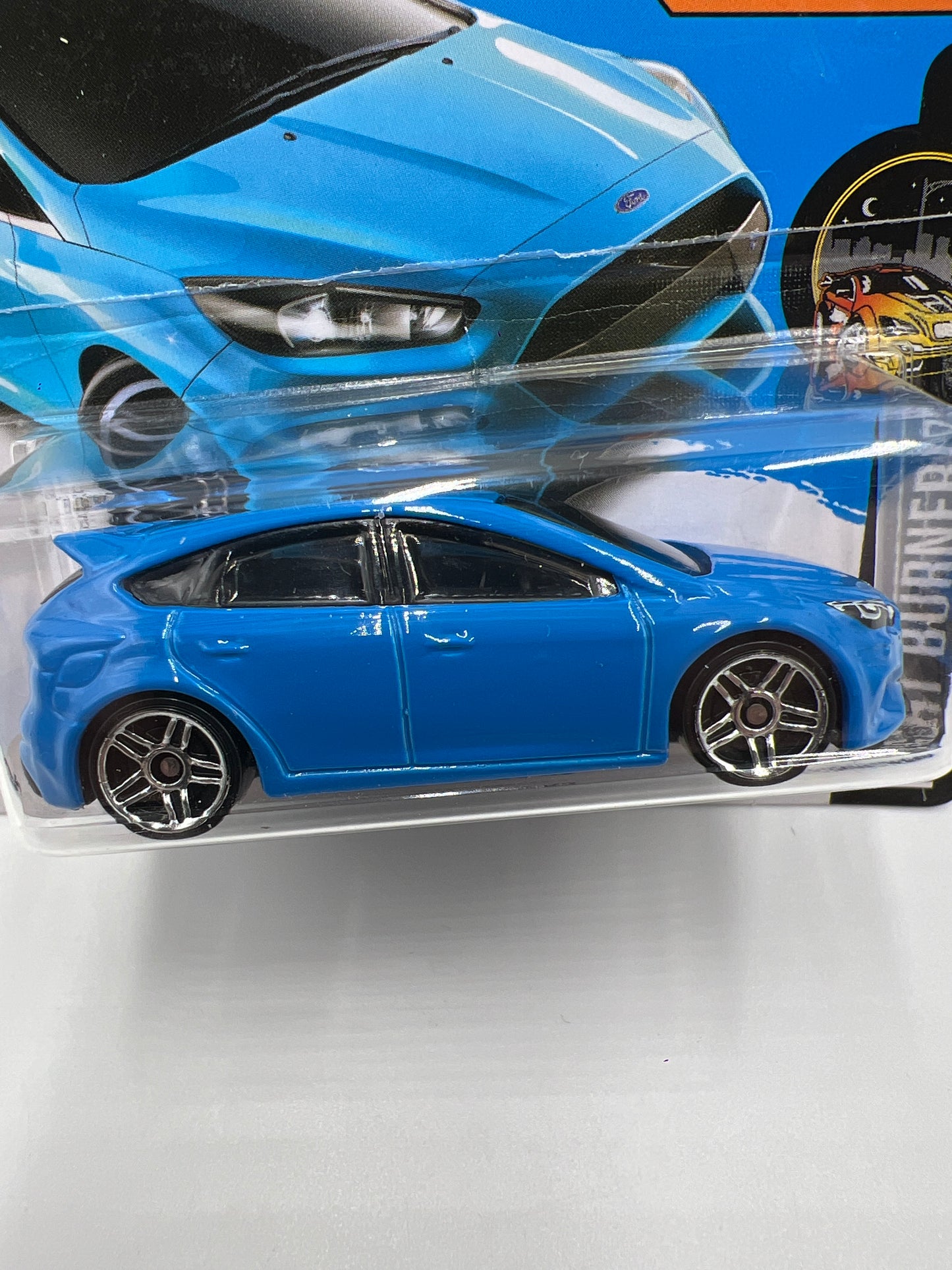 2016 Hot Wheels Night Burnerz #90 16 Ford Focus RS Blue Short Card Blister Off Center 21E