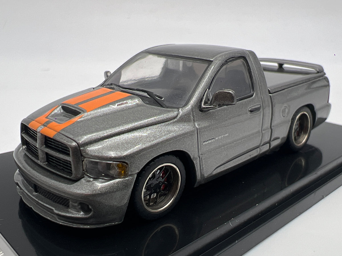 Shoom 64 Models 1:64 #16 Dodge Ram SRT-10 Gray W/Accessories