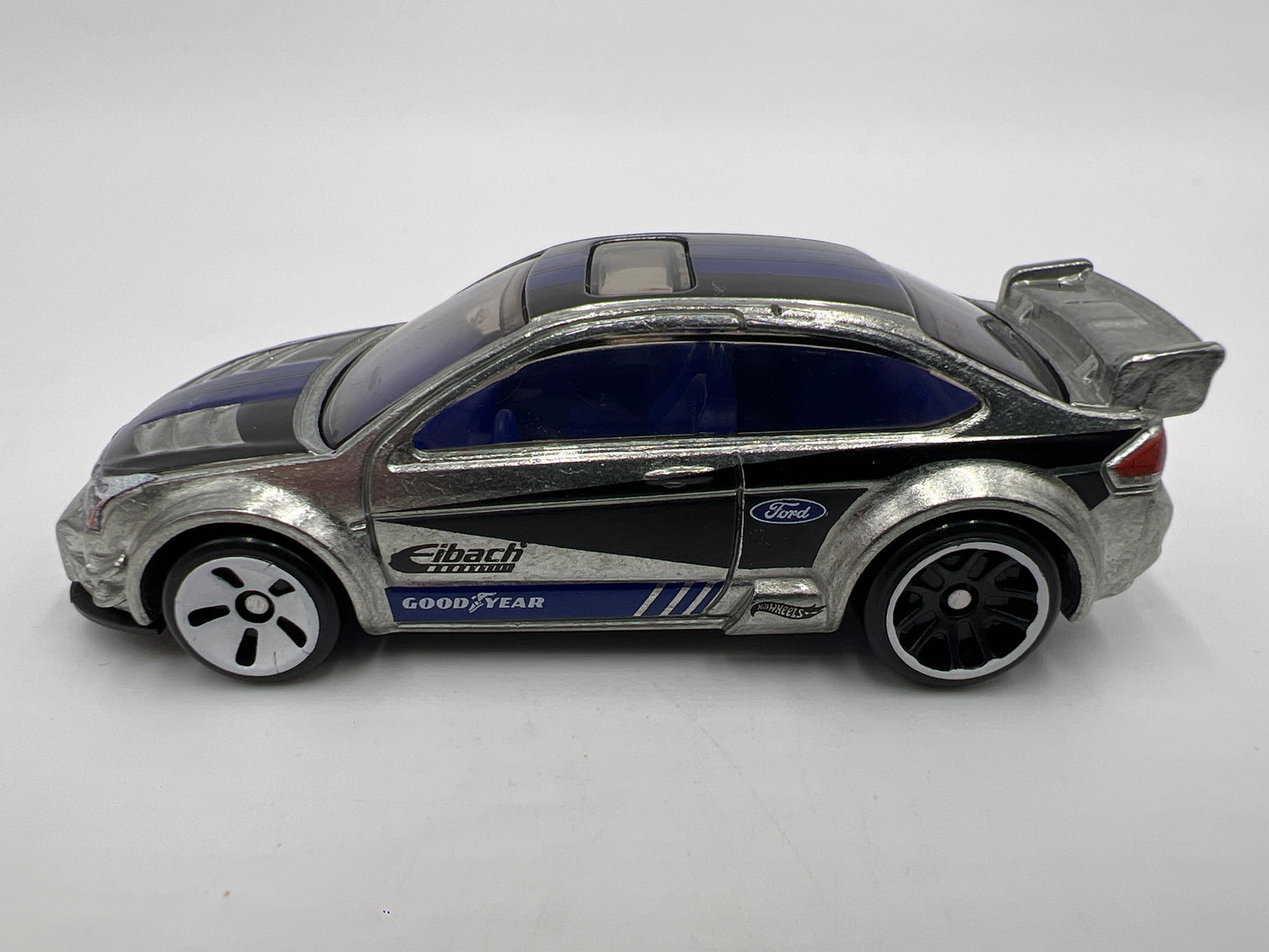 2025 Hot Wheels 1/64 Walmart Exclusive Zamac Set 08 Ford Focus Loose