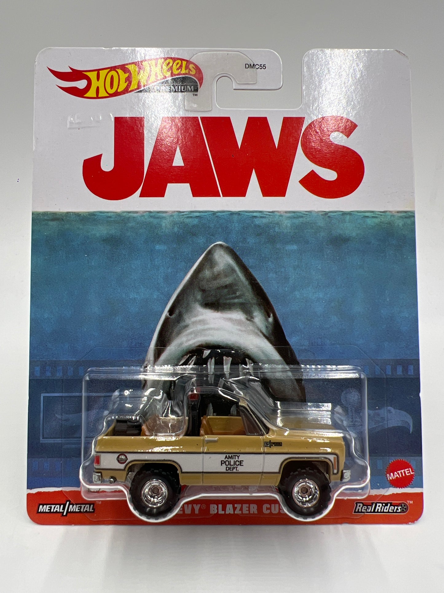 Hot Wheels Premium Jaws 1975 Chevy Blazer Custom W/Protector