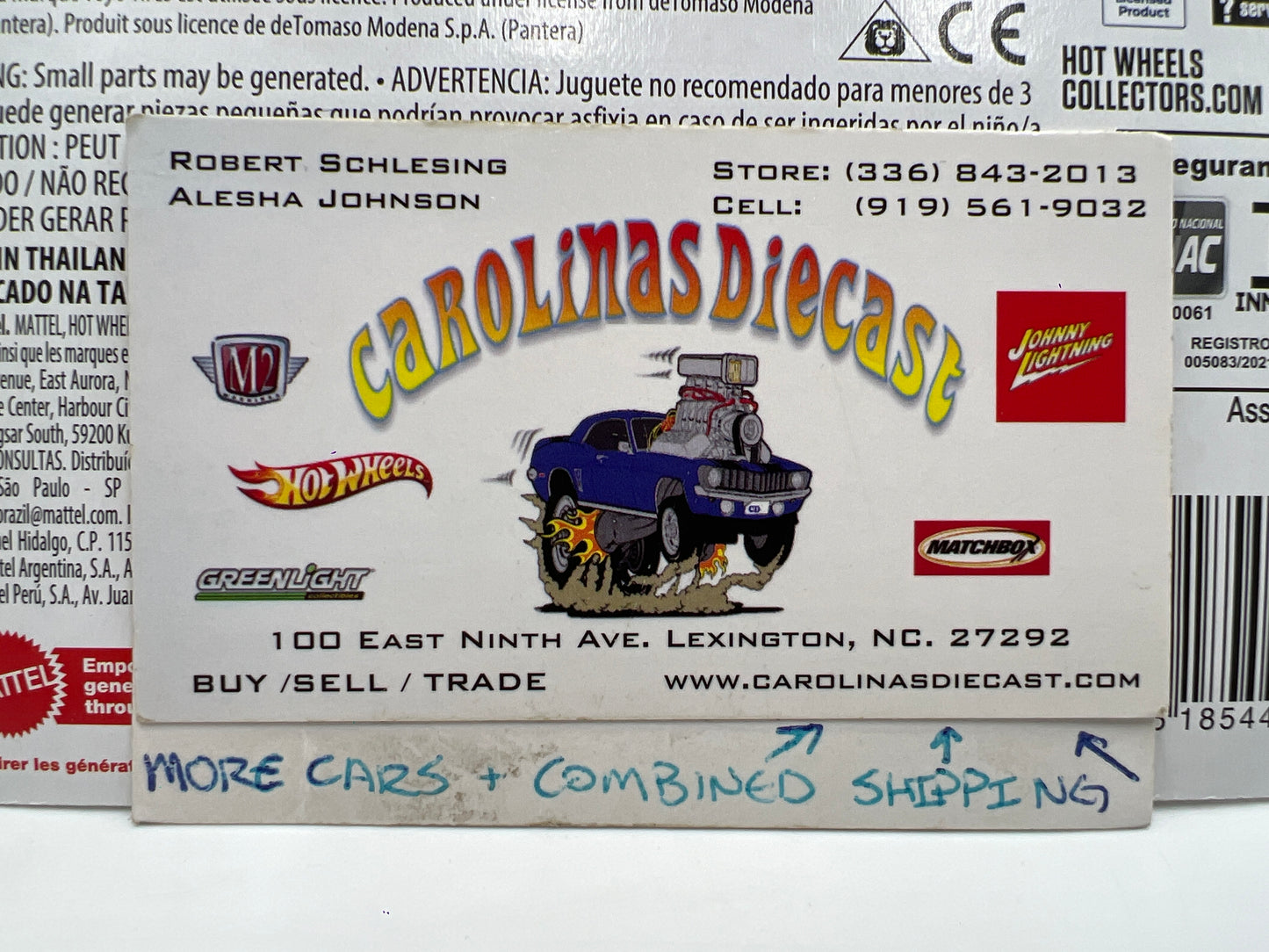 Hot Wheels Premium Boulevard #106 Mazda 323 GTR White 264G