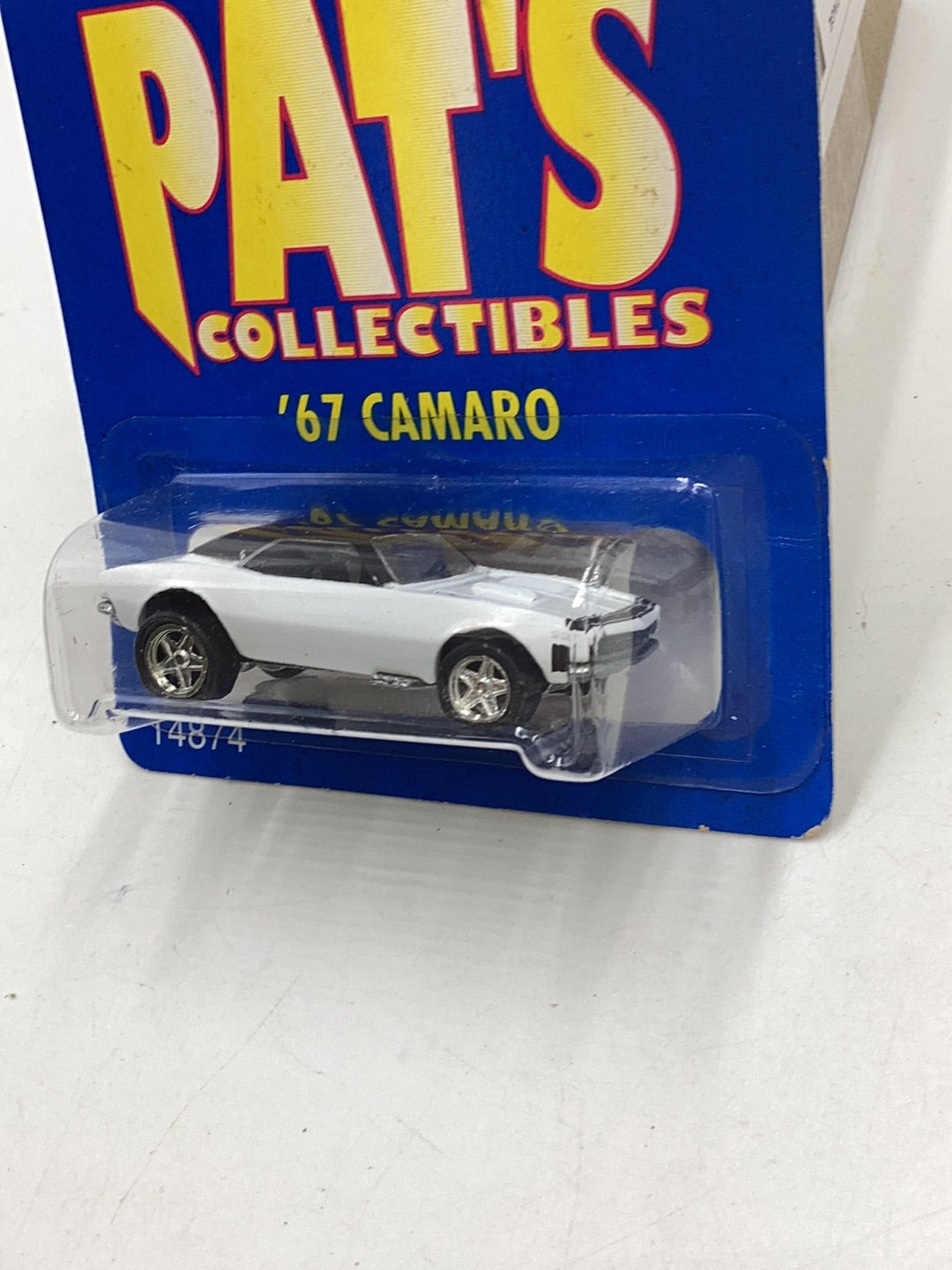 Hot Wheels Pats Collectibles 67 Camaro 14874 1/7000 with protector