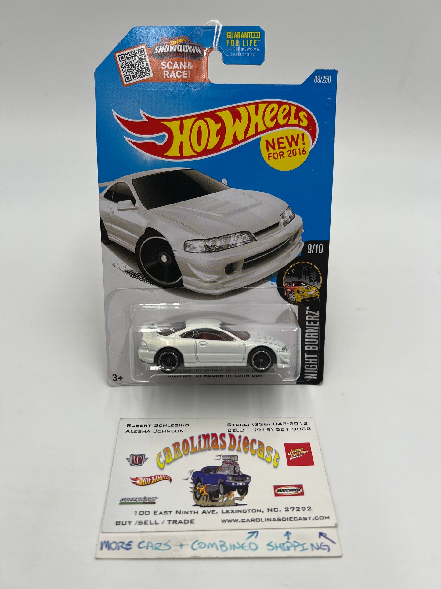 2016 Hot Wheels Night Burnerz #89 Custom 01 Acura Integra GSR White 82A