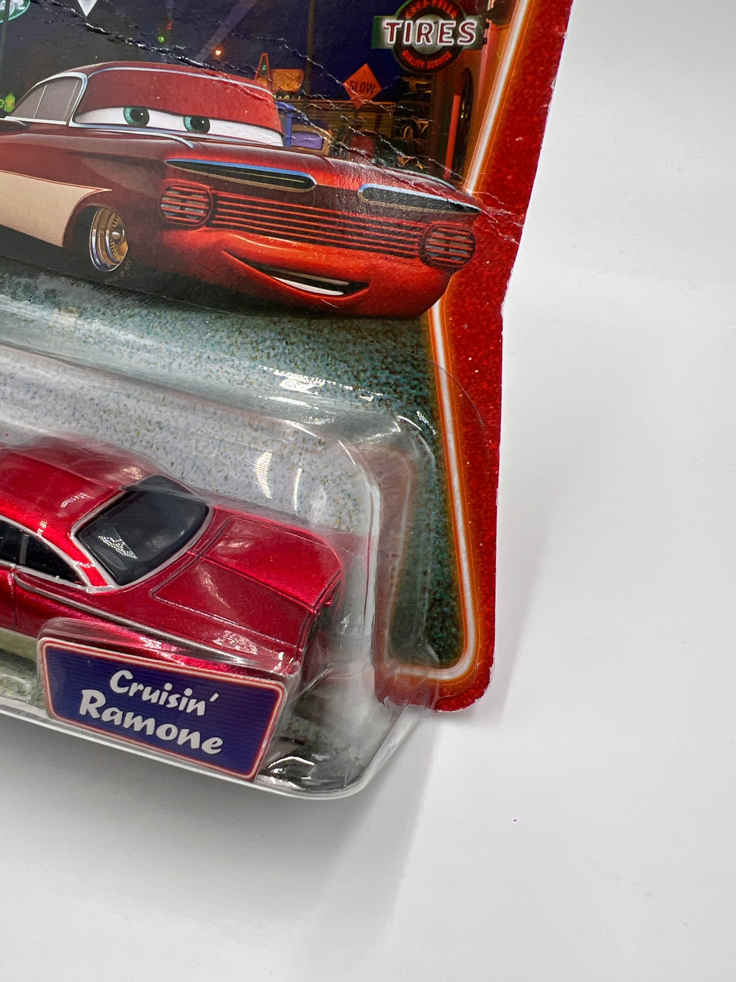 Disney Pixar Cars Supercharged Cruisin Ramone Red (Bad Card) 141G