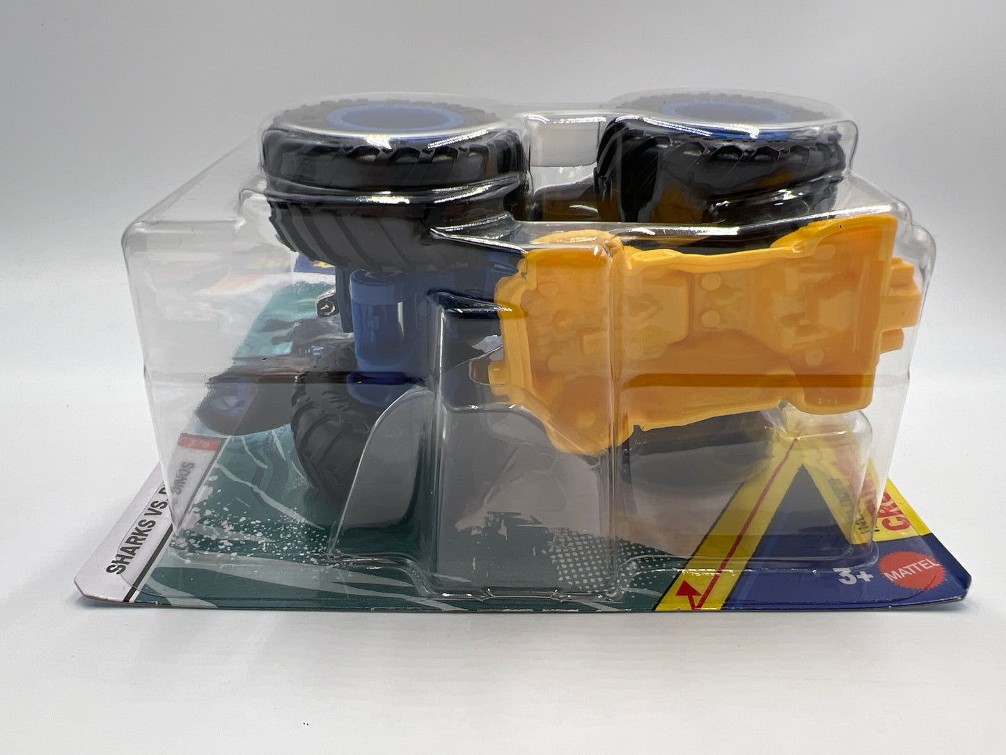 2025 Hot Wheels Monster Trucks Sharks Vs Dinos #3 Great Bite 127G