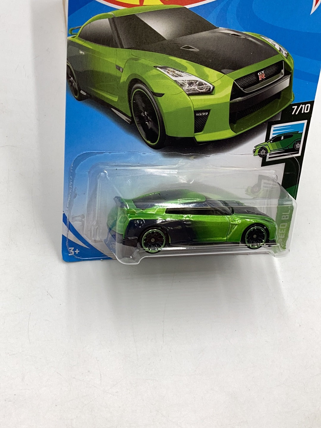 2019 Hot wheels #61 17 Nissan GT-R R35 Guaczilla 82C