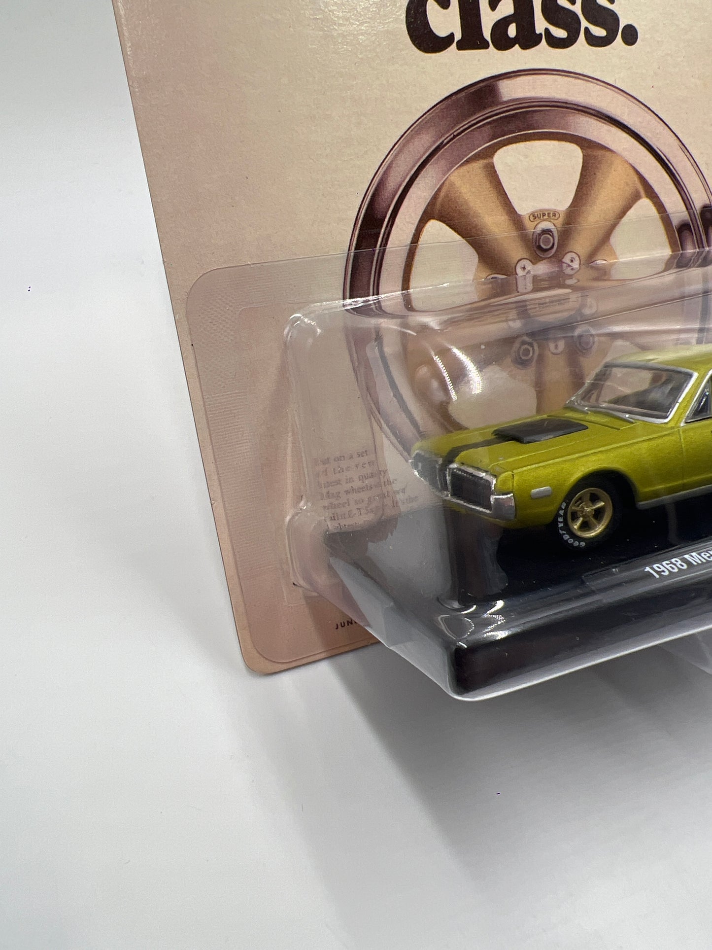 M2 Machines Auto-Drivers 1968 Mercury Cougar R-Code Green ET Mags R68 190A