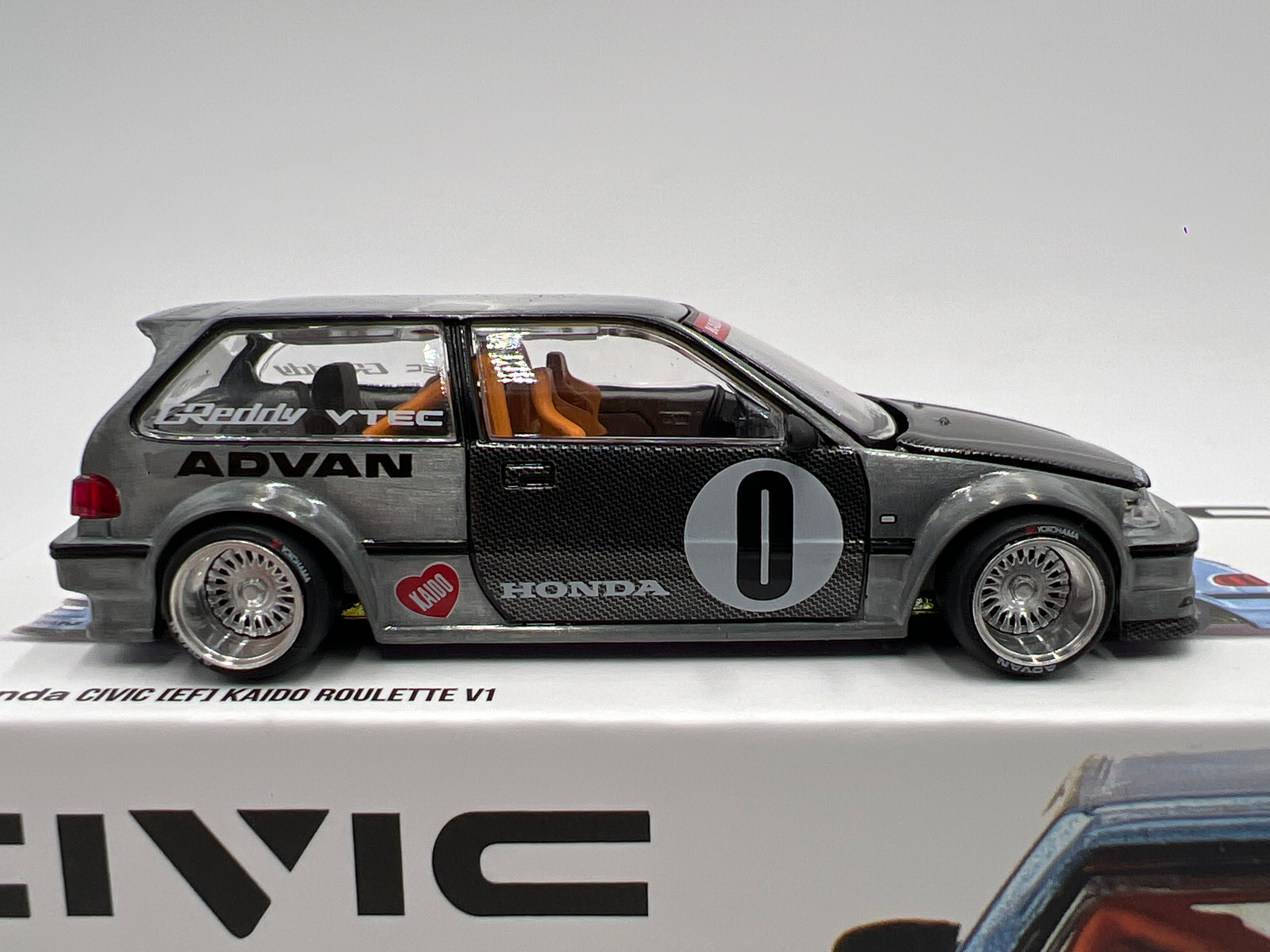 Mini GT Kaido House #179 CHASE Honda Civic EF Kaido Roulette V1