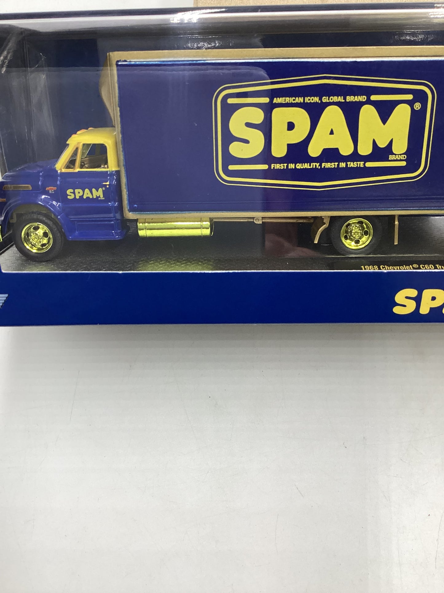 M2 Machines CHASE 1/750 Spam 1968 Chevrolet C60 Truck & 1979 Chevy Silverado Stepside R55