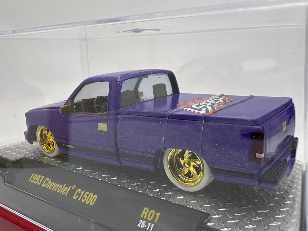 2026 M2 Machines R01 Blind Box CHASE 1993 Chevrolet C1500 LS Fest Purple W/Box