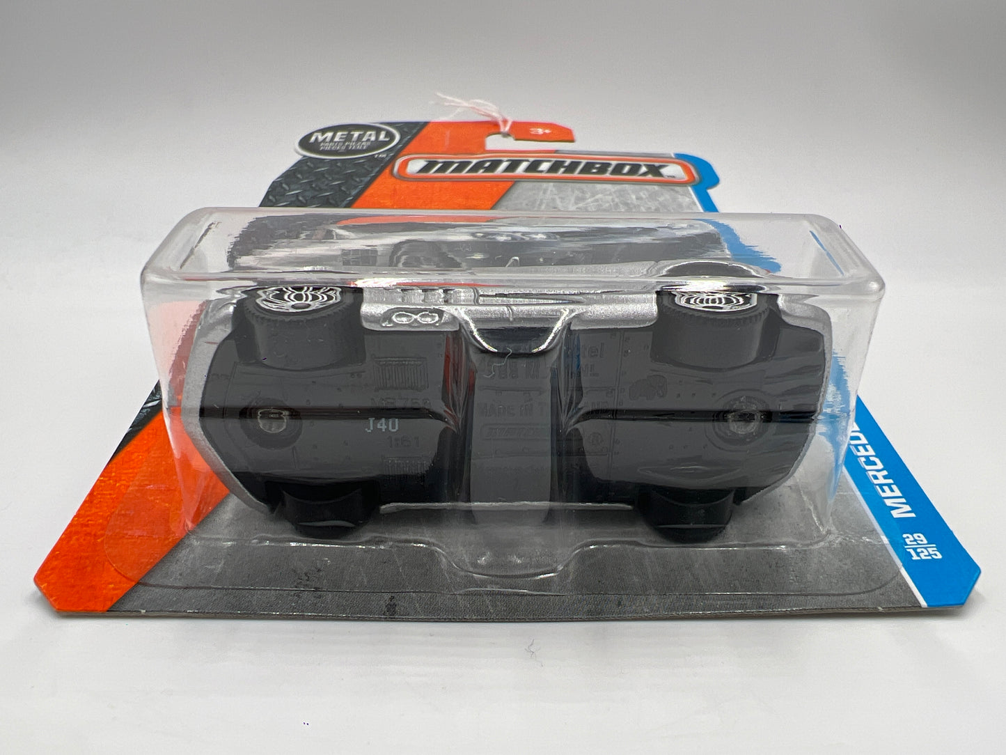 Matchbox Adventure City #29 Mercedes-Benz SLR McLaren Silver 210B