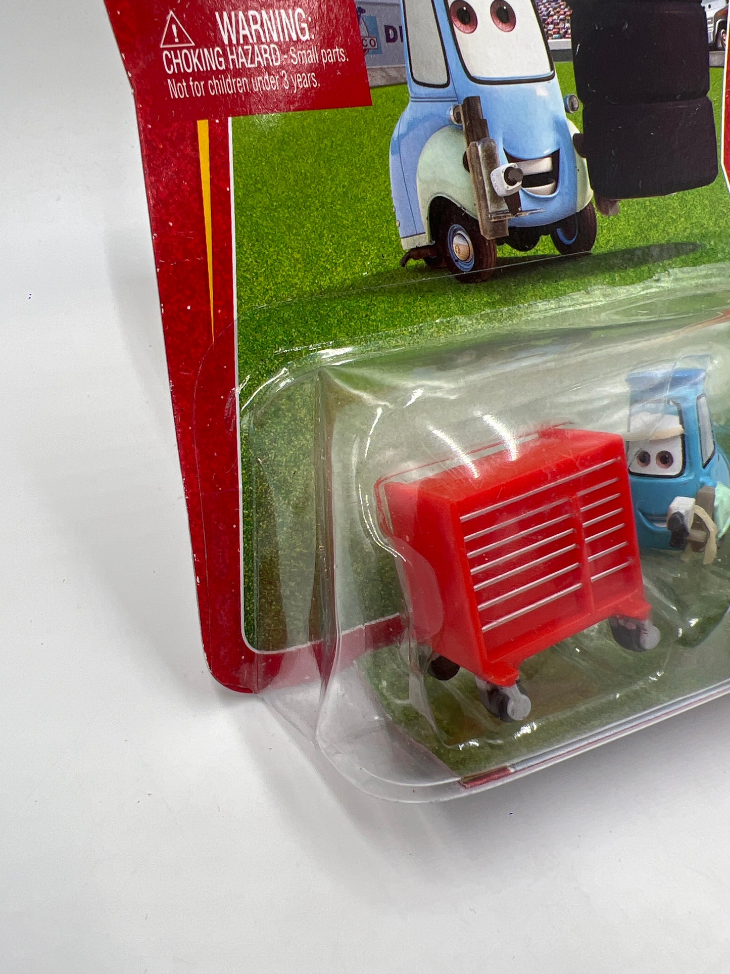 Disney Pixar The World Of Cars Race O Rama #34 Pit Crew Member Guido 139D