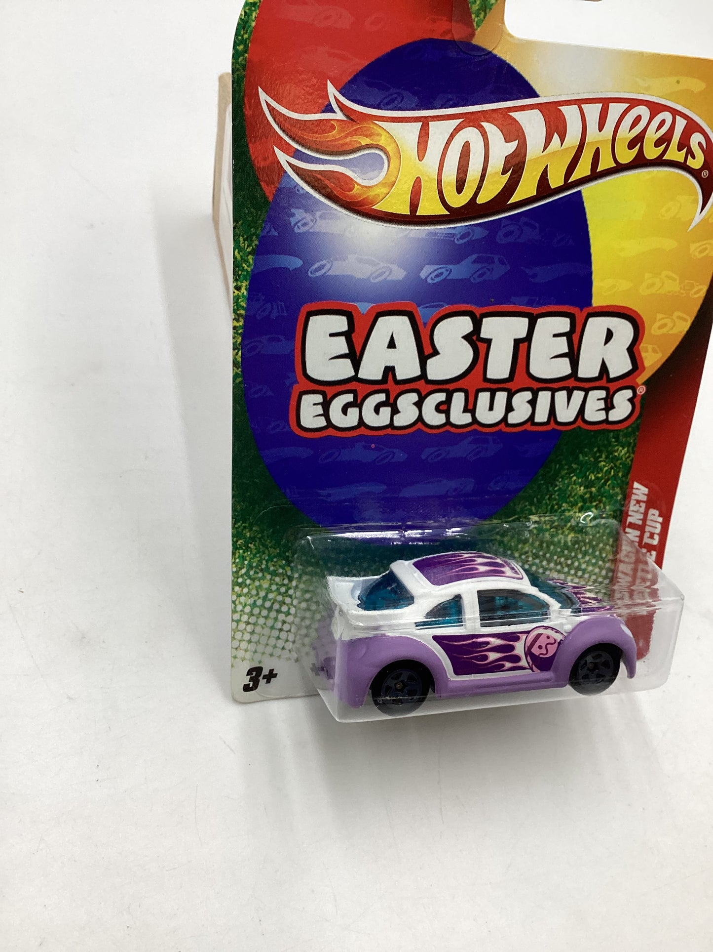 2010 Hot Wheels Easter Eggclusive Volkswagen New Beetle Cup 157H