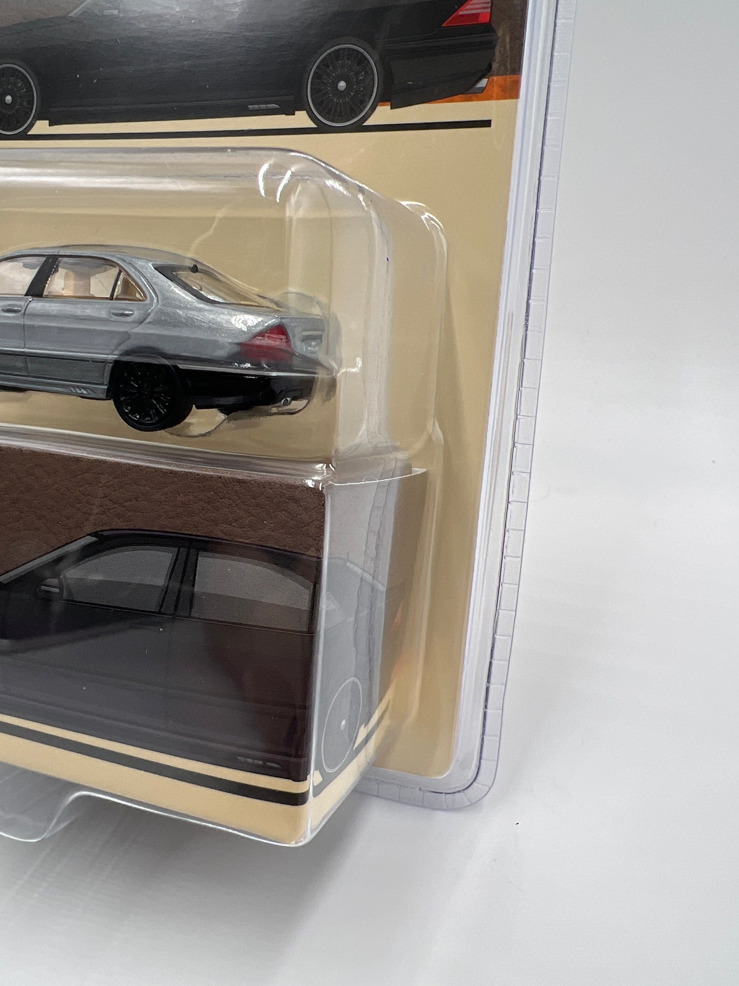 Tarmac Works Mijo Exclusives CHASE Mercedes-Benz S-Class Wald