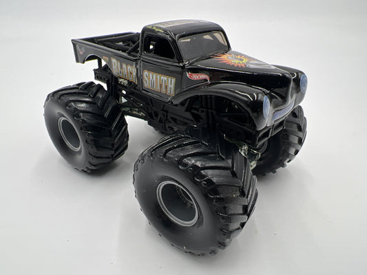 Hot Wheels 1:64 Monster Jam Small Wheel/Metal Base Blacksmith Loose