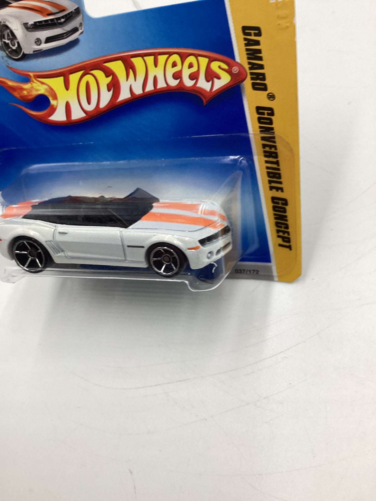 2008 Hot wheels New Models #37 Camaro Concept Convertible White Short Card 4A