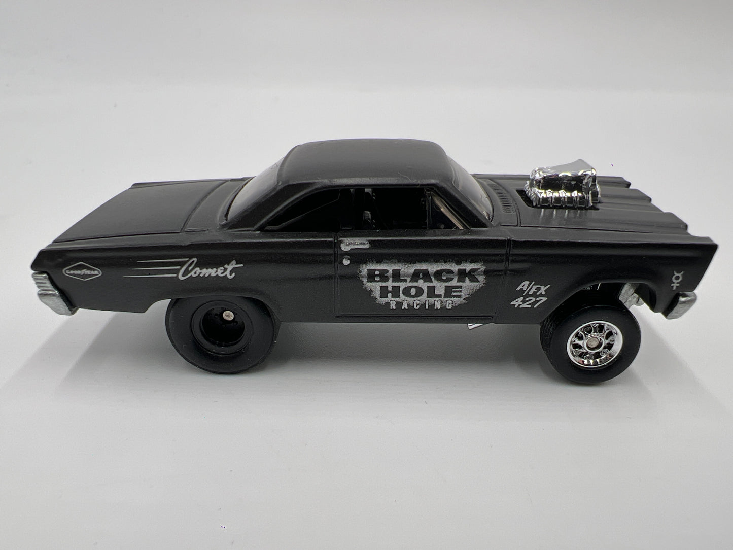 Hot Wheels 1/64 Premium Diorama Set 65 Mercury Comet Cyclone Matte Black Hole Loose