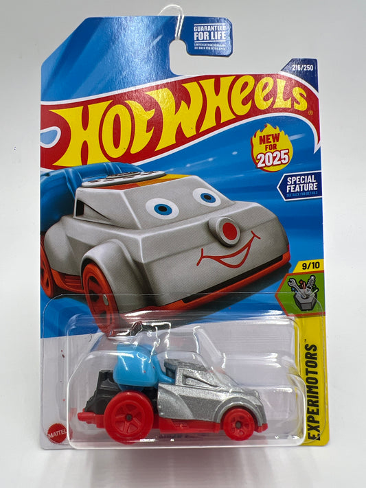 2025 Hot Wheels Q Case Experimotors #216 Quick Chat Silver 115D