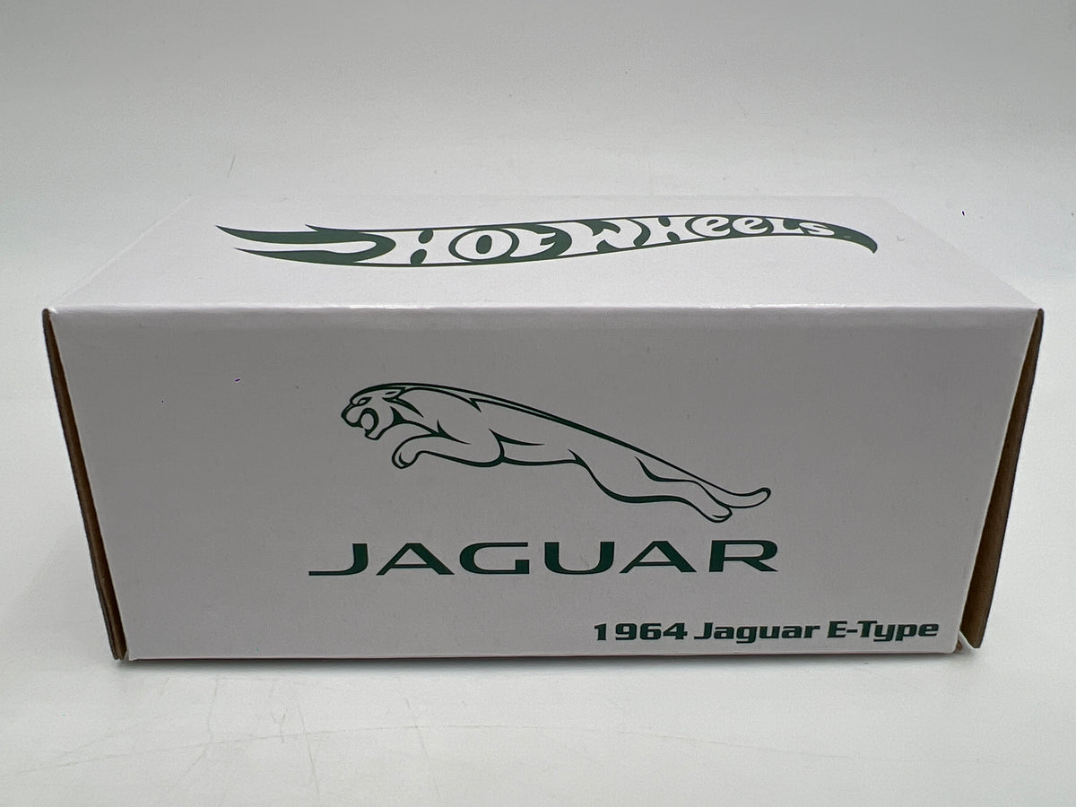 2023 Hot Wheels RLC #9099/30000 1964 Jaguar E-Type Green