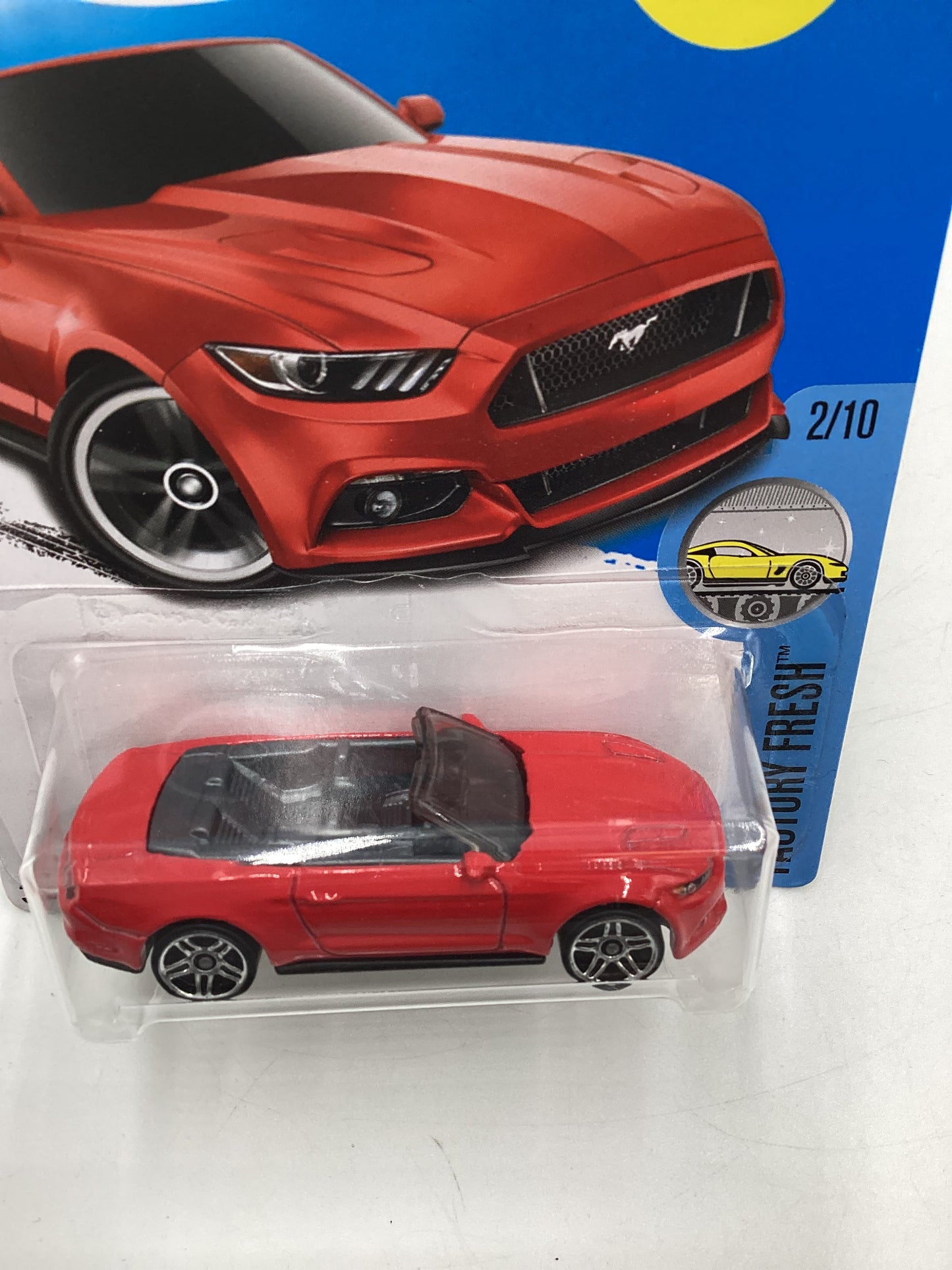 2017 Hot Wheels Factory Fresh #7 2015 Ford Mustang GT Convertible Red