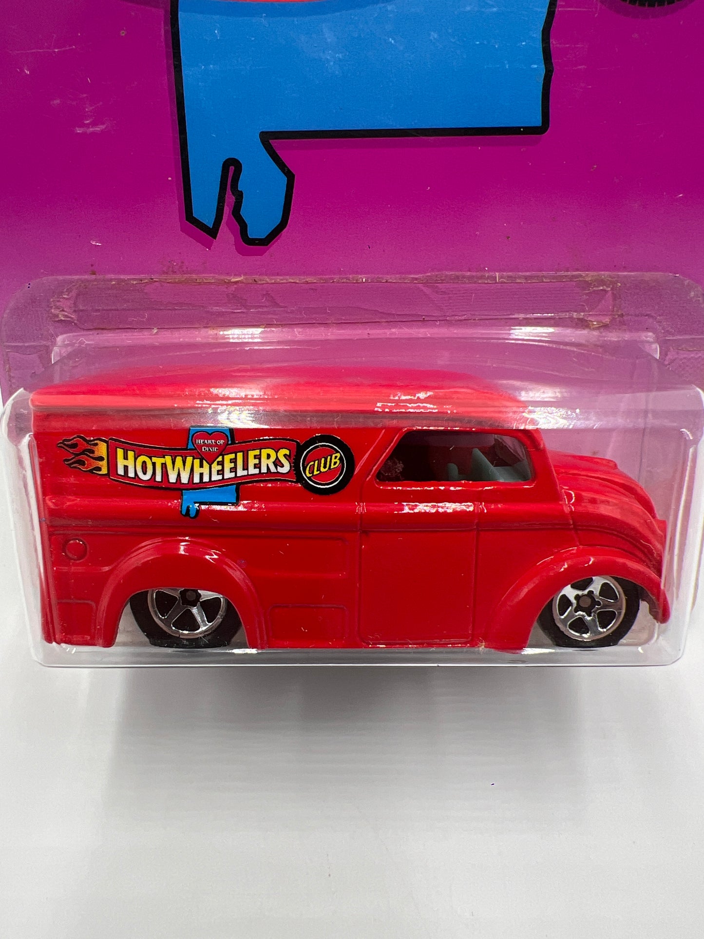 Hot Wheels Hot Wheelers Club Heart Of Dixie Dairy Delivery Red W/Protector