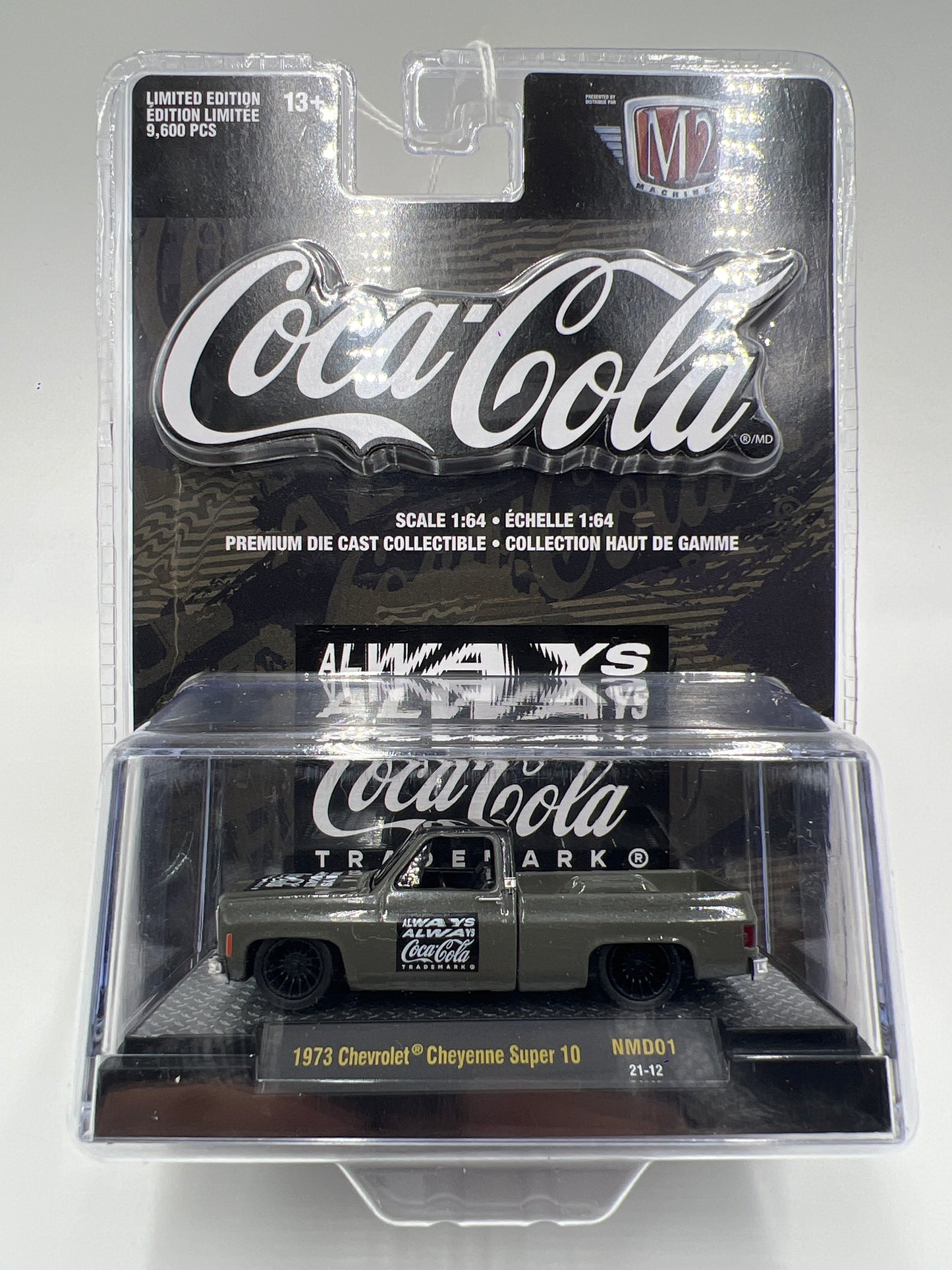 M2 Machines Coca Cola 1973 Chevrolet Cheyenne Super 10 Gray NMD01 188L