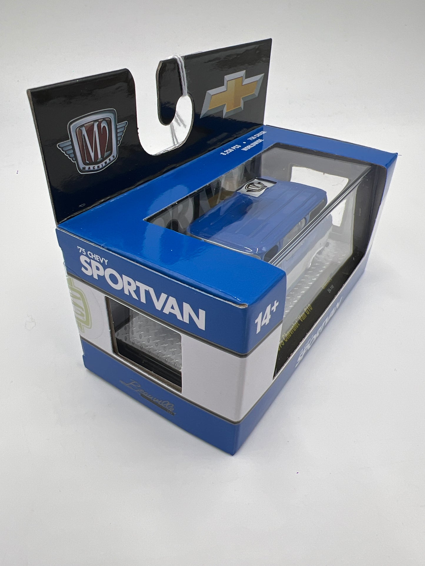 M2 Machines Walmart Exclusive 1975 Chevrolet Van G10 Blue WMTS21