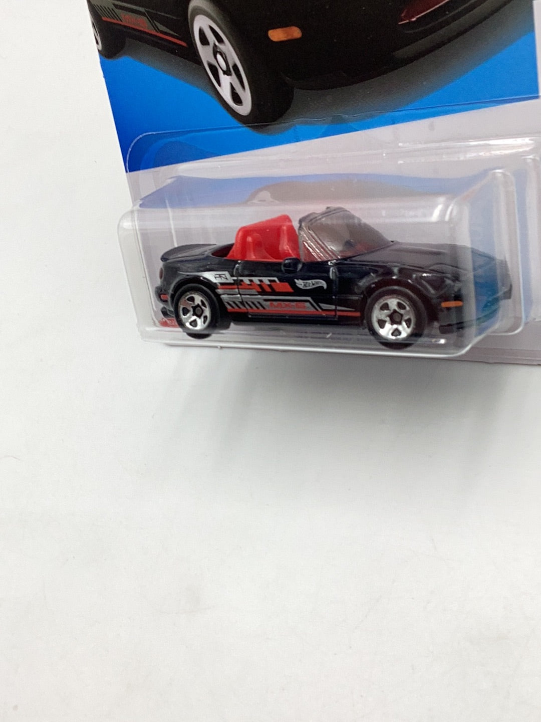 Hot Wheels 2024 E Case #120 91 Mazda MX-5 Miata