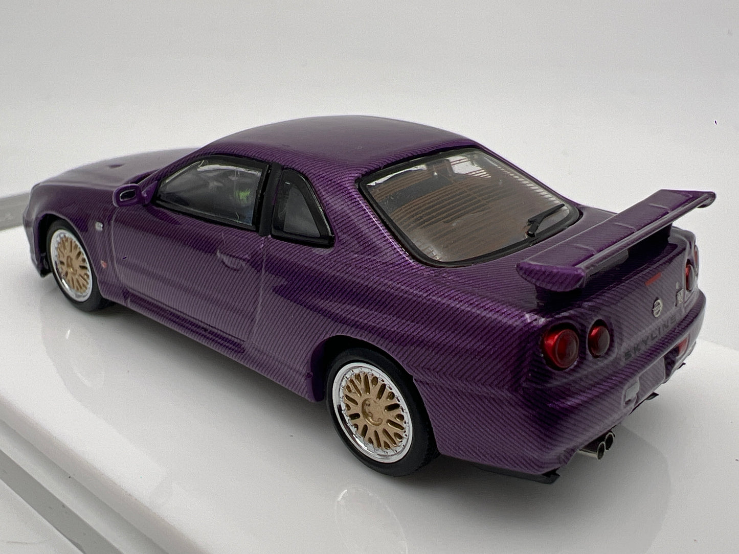 Stance Hunters 1/64 #302/499 Nissan Skyline GT-R BNR34 V-Spec II Full Carbon Purple