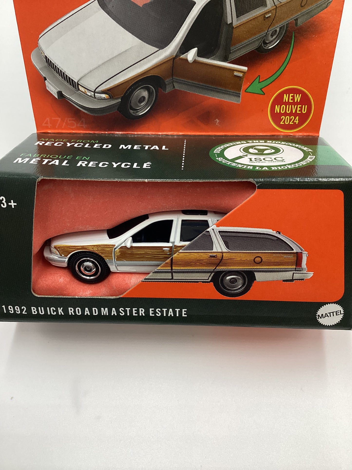 2024 Matchbox Moving Parts #47 1992 Buick Roadmaster Estate White 169D