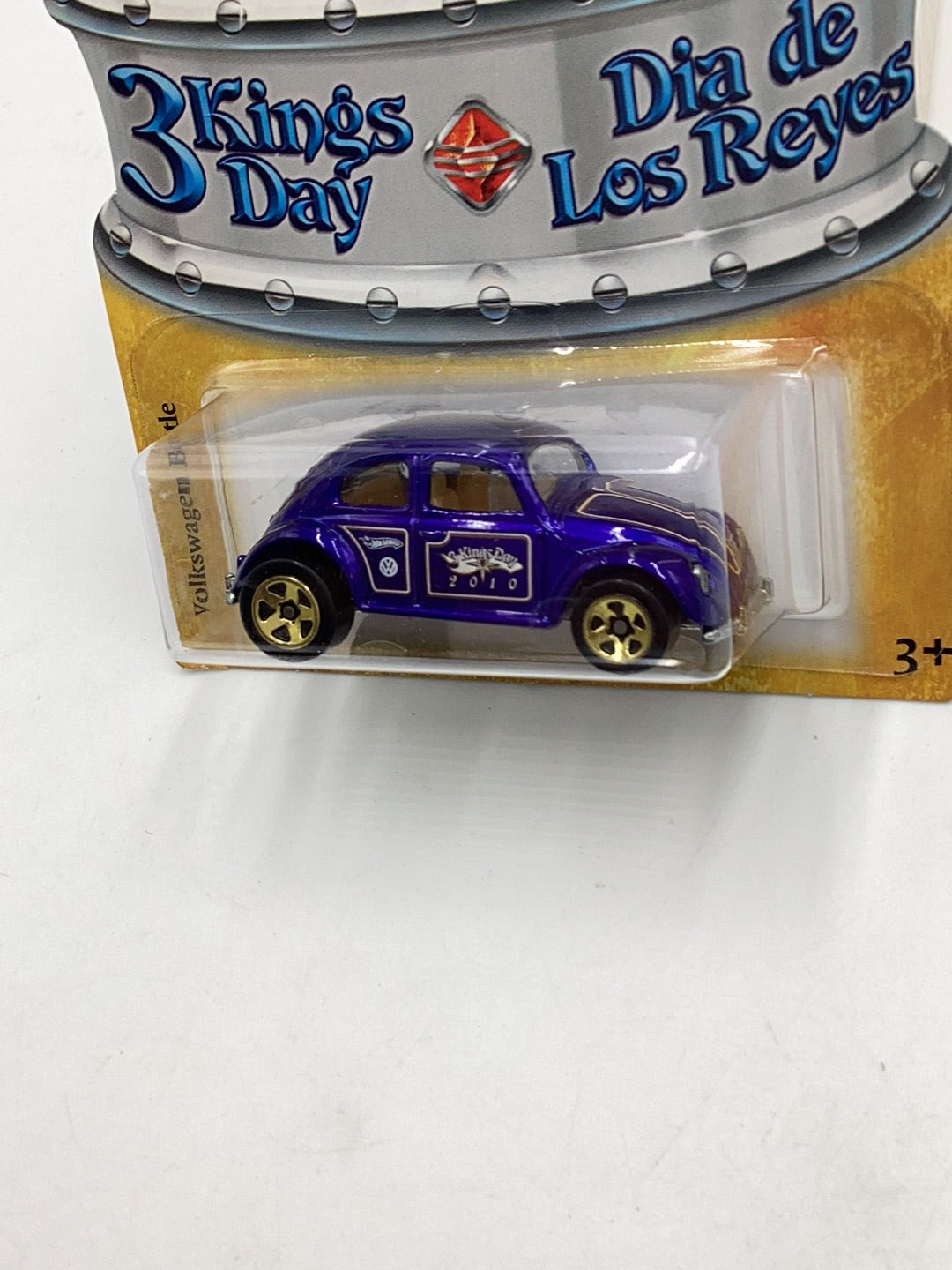 Hot Wheels 3 Kings Day Volkswagen Beetle Target exclusive with protector