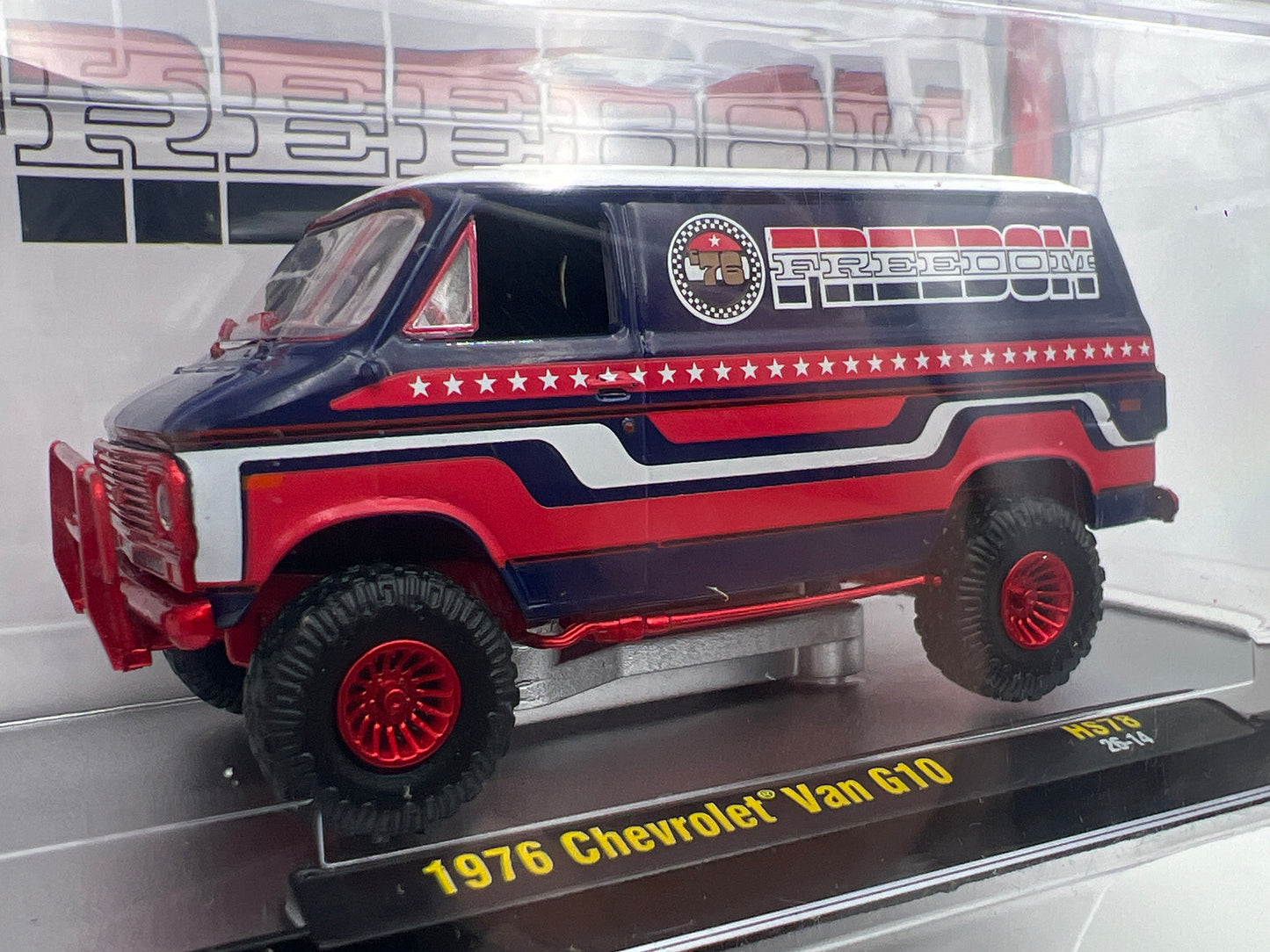 M2 Machines HS78 Hobby Exclusive CHASE 1976 Chevrolet Van G10