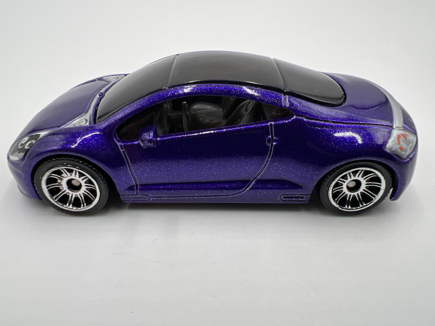 Matchbox 1/64 Mitsubishi Eclipse Purple Loose