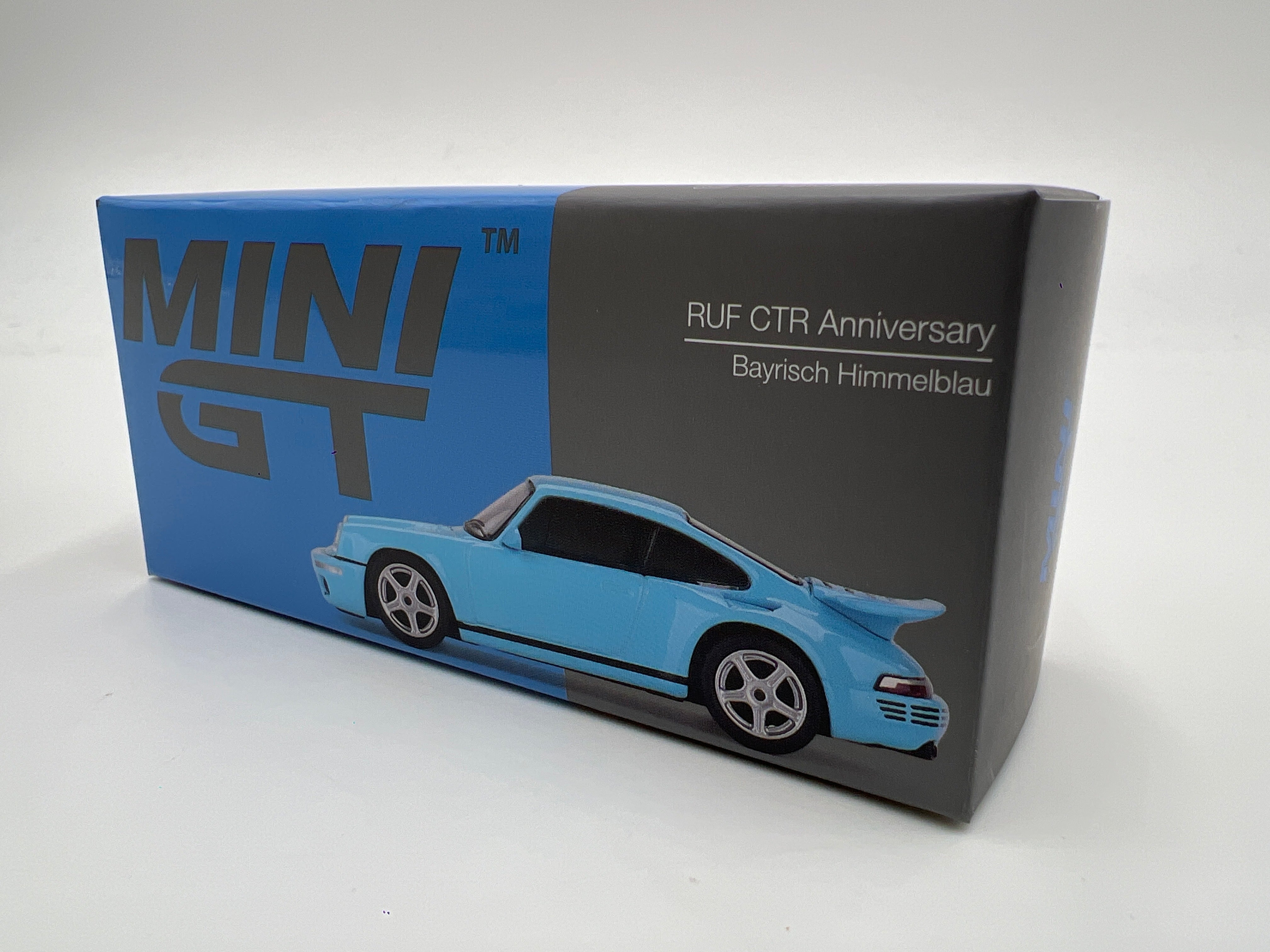 Mini GT Mijo Exclusives #562 Porsche RUF CTR Anniversary Light