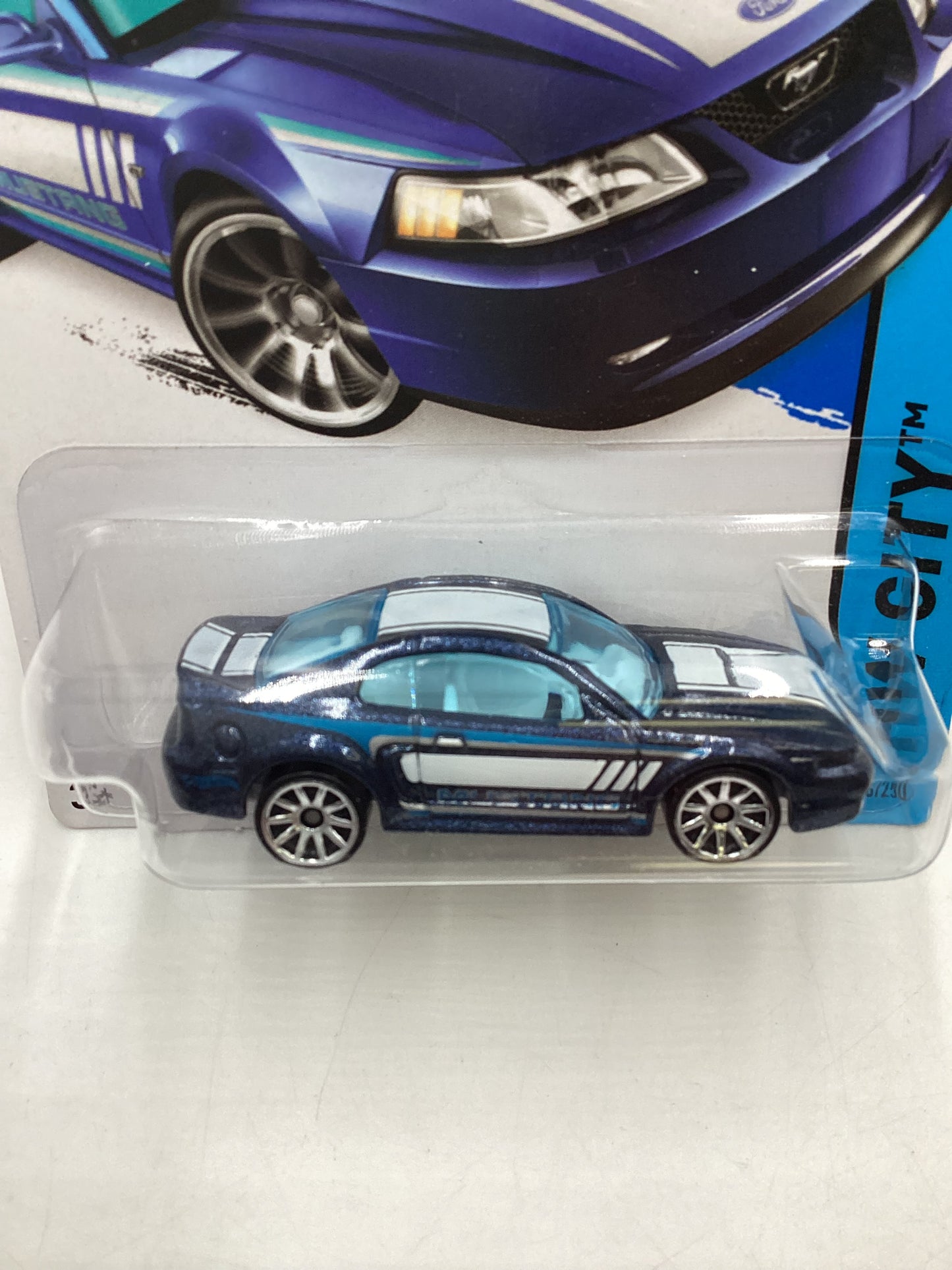 2014 Hot Wheels #96 1999 Ford Mustang 24D