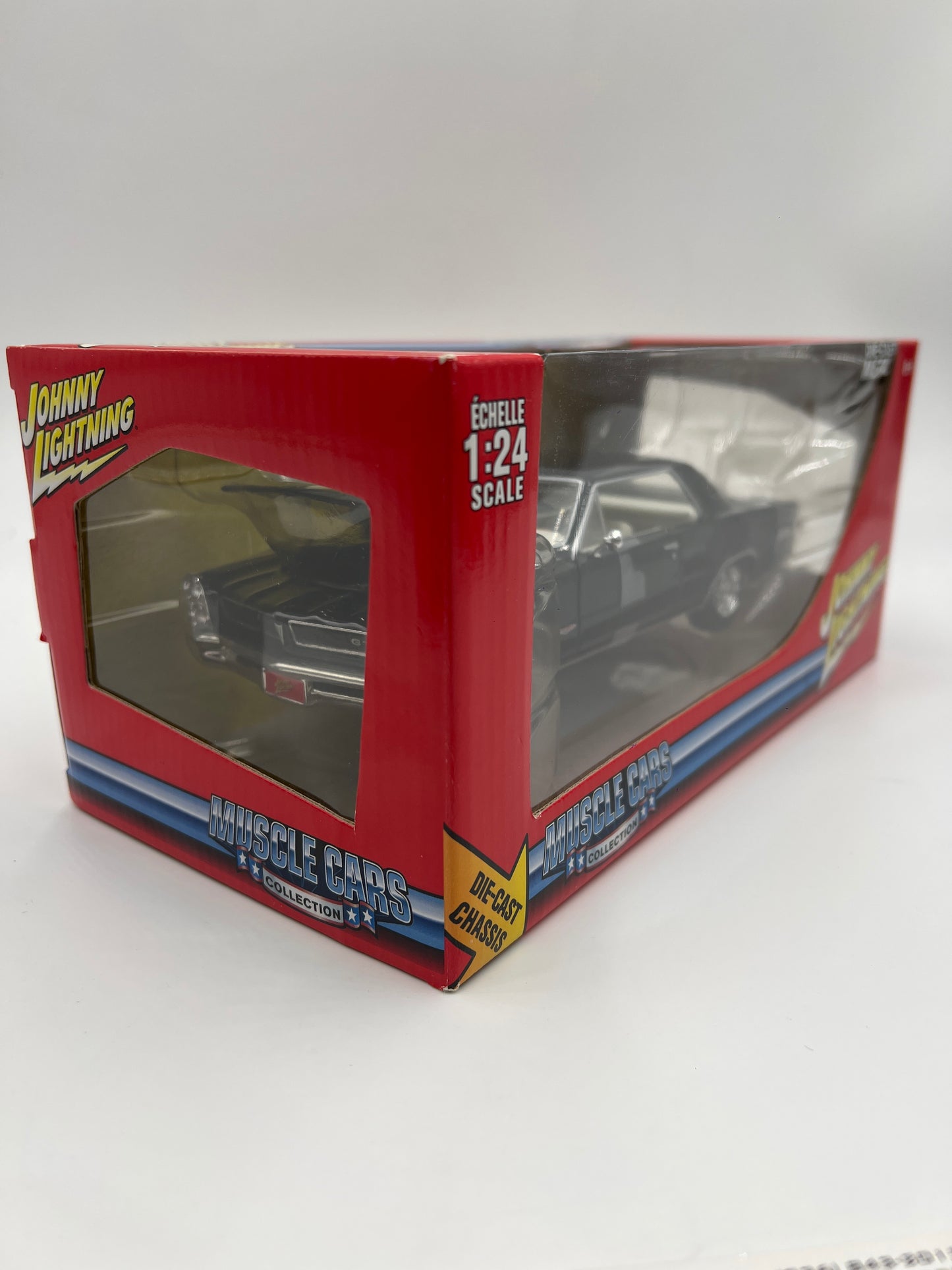 Johnny Lightning 1:24 Scale White Lightning Chase Muscle Cars 1965 Pontiac GTO Black VHTF