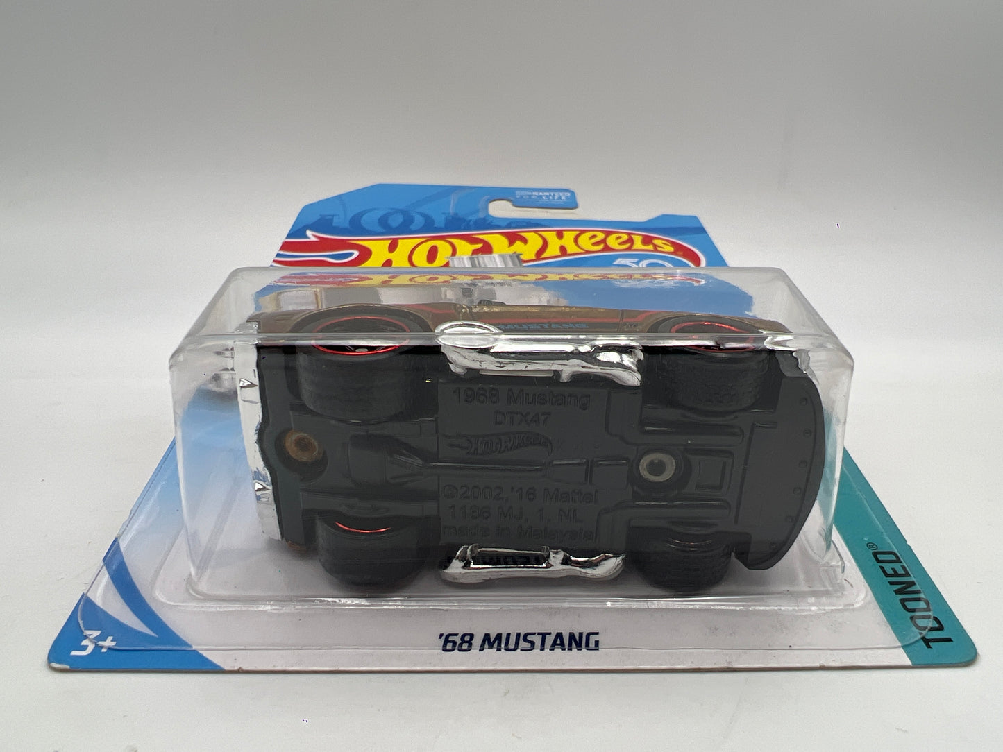 2018 Hot Wheels Super Treasure Hunt Tooned 68 Mustang Gold W/Protector