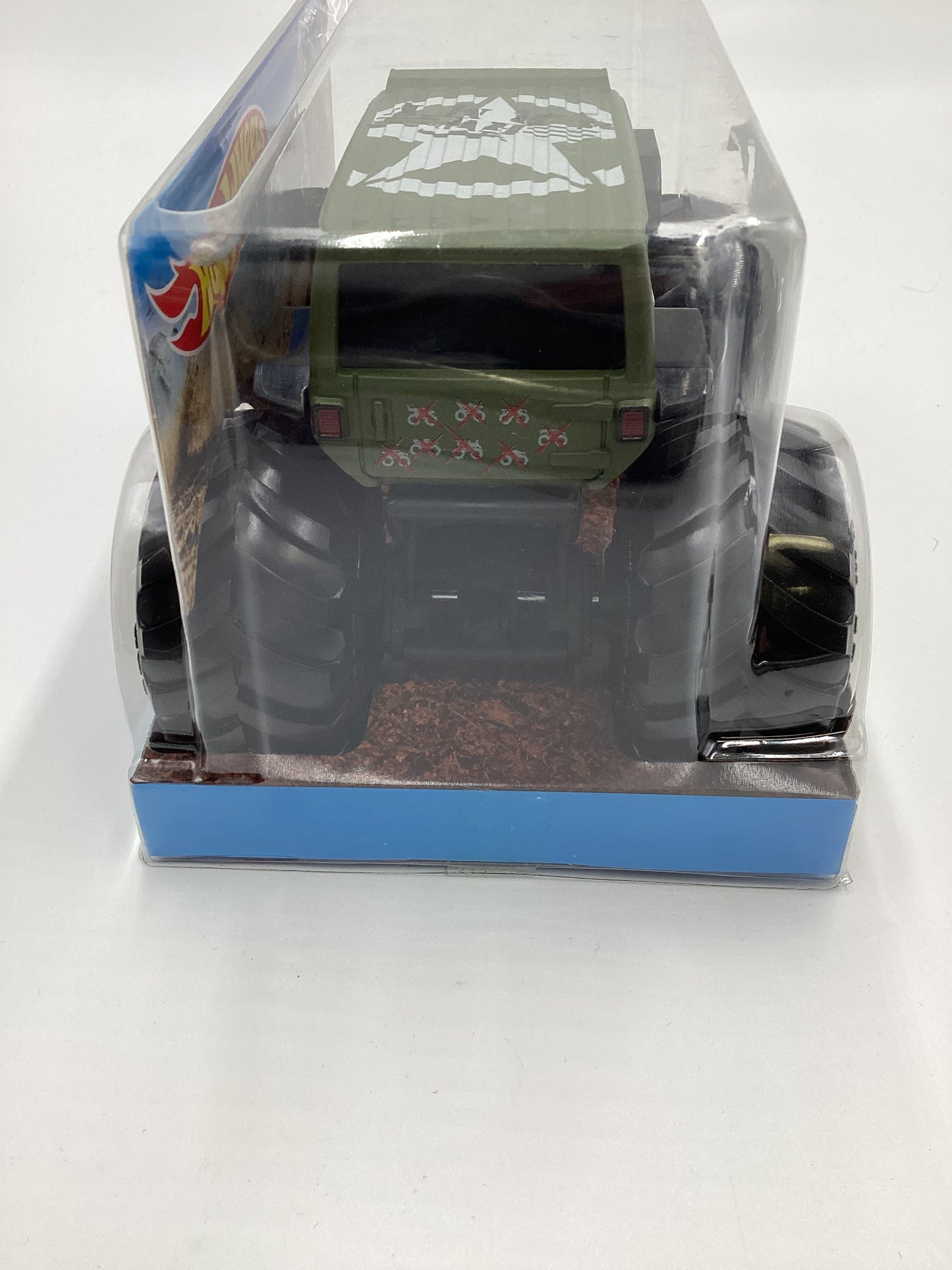 2020 Hot Wheels Monster Trucks Giant Wheels HW Army Jeep