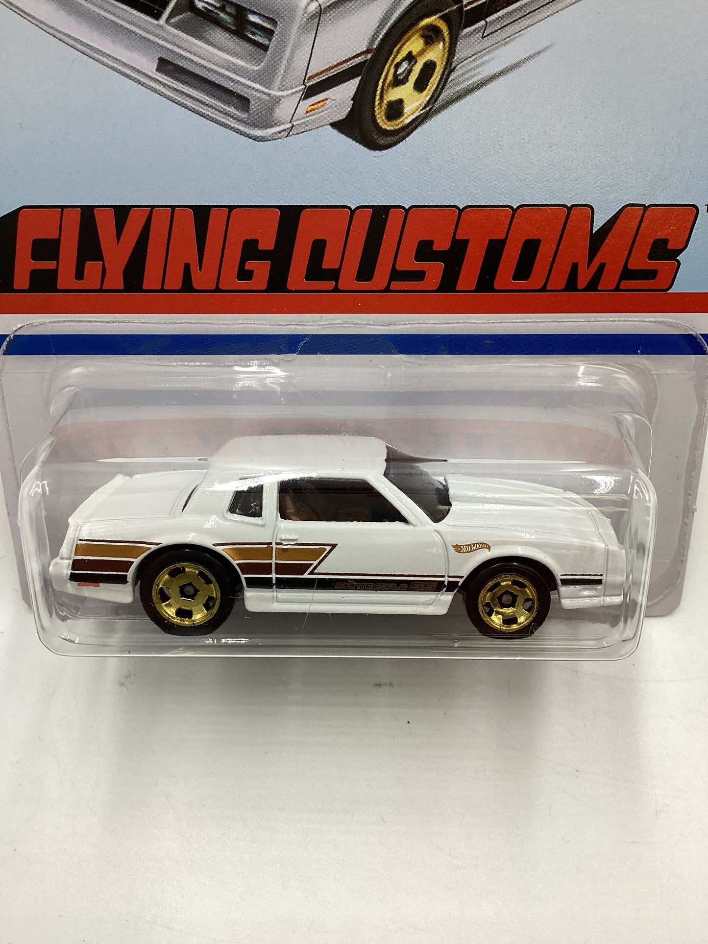 Hot Wheels Target Exclusive Flying Customs 86 Monte Carlo SS White 156A