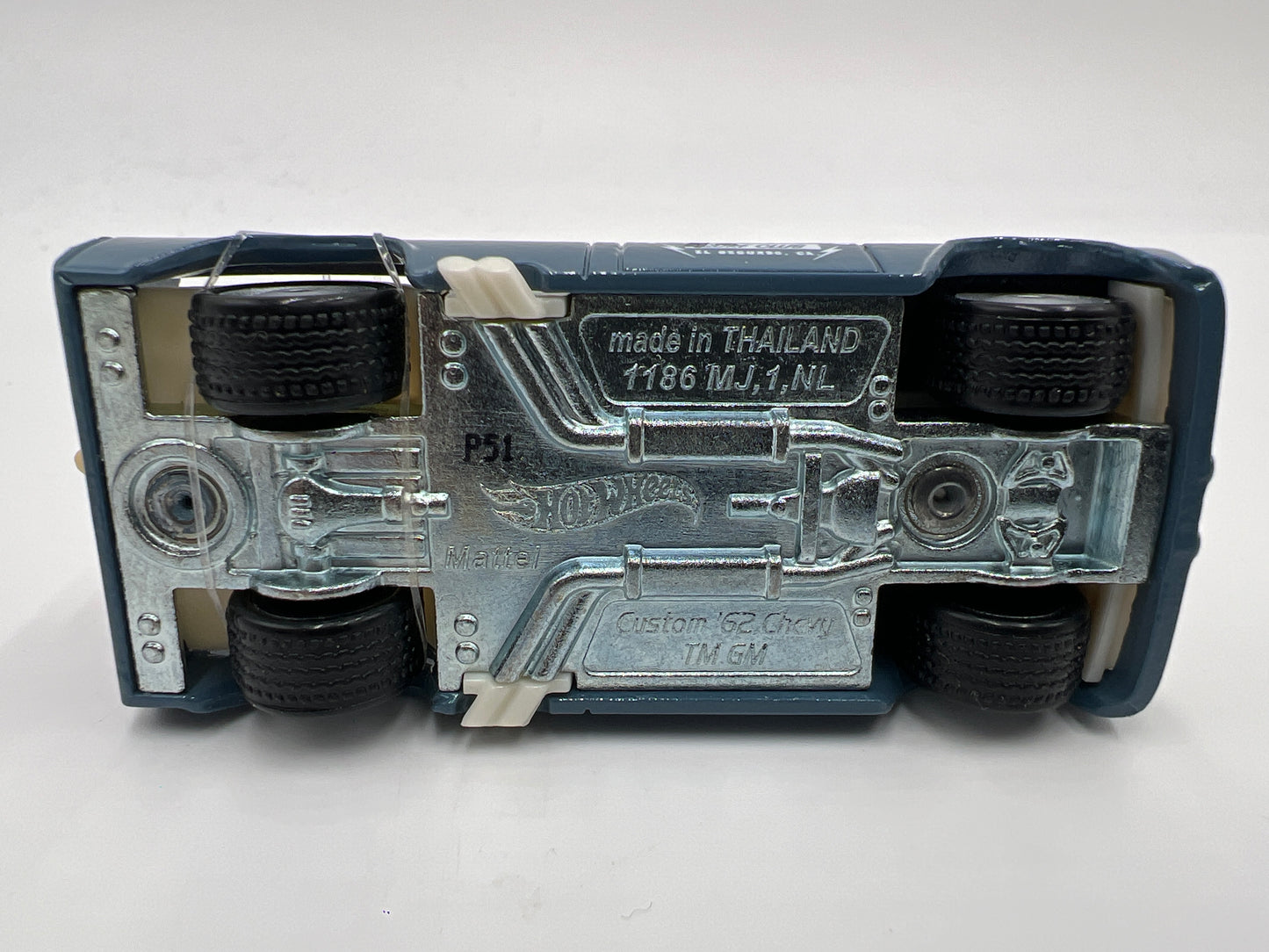 Hot Wheels 1/64 Premium Diorama Set Custom 62 Chevy Blue Loose