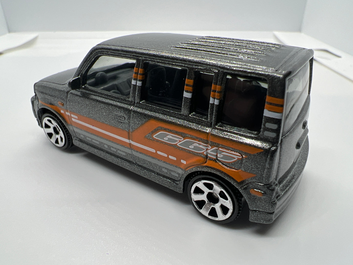 Matchbox 1/64 Scion xB Gray Loose