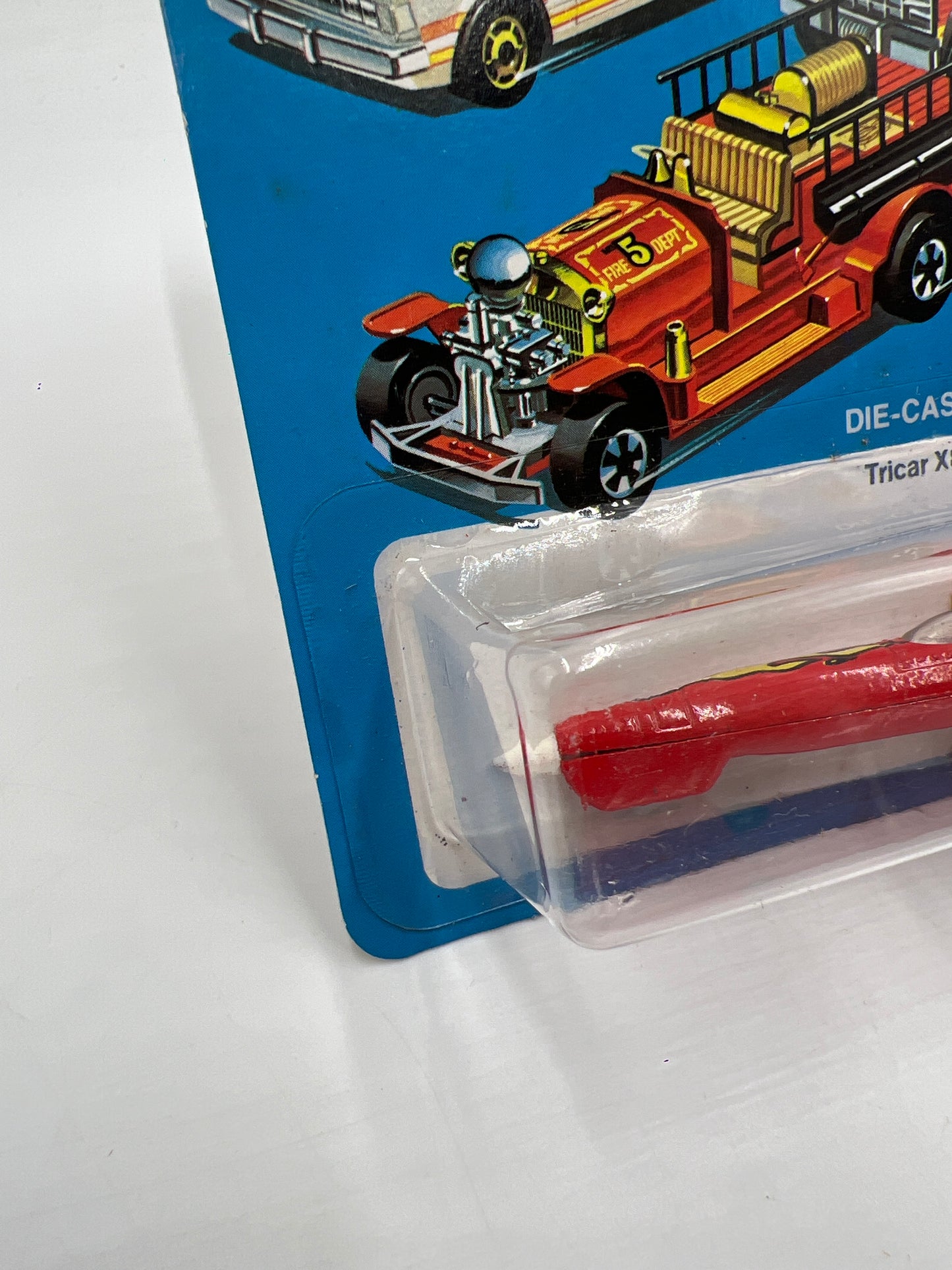 Hot Wheels Original 1981 #1130 Tricer X8 Red Unpunched W/Protector