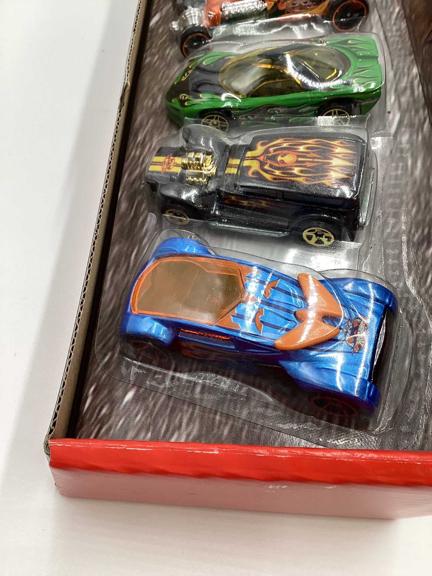 2009 Hot wheels Scary Cars 5 Car Box Set The Demon/ Sweet 16 II/ Sir Ominous/ Pontiac Banshee/ Phantom Racer