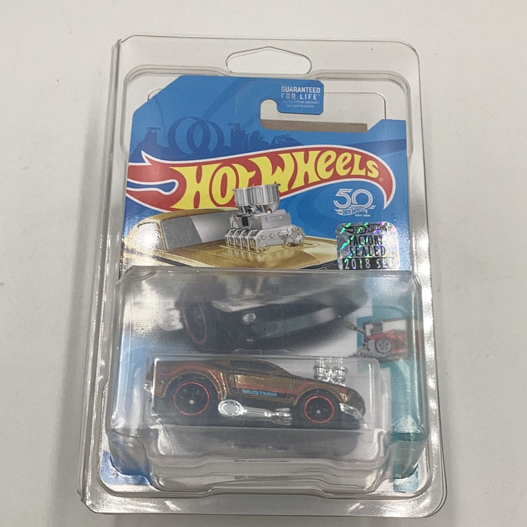 2018 hot wheels super treasure hunt 68 Mustang factiry sealed sticker W/Protector